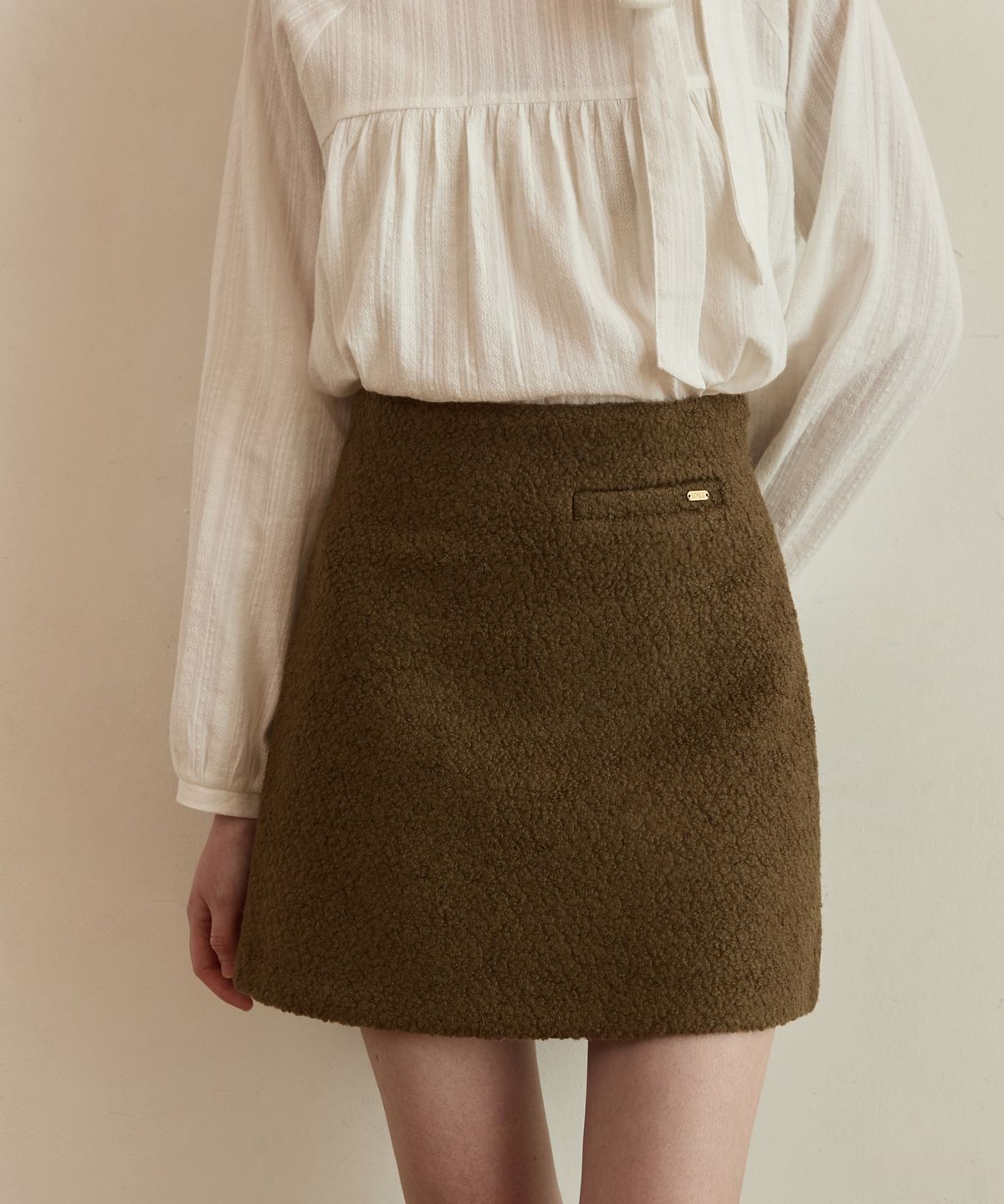 어다울(ADAUL) Teddy boucle tweed mini skirt - brown