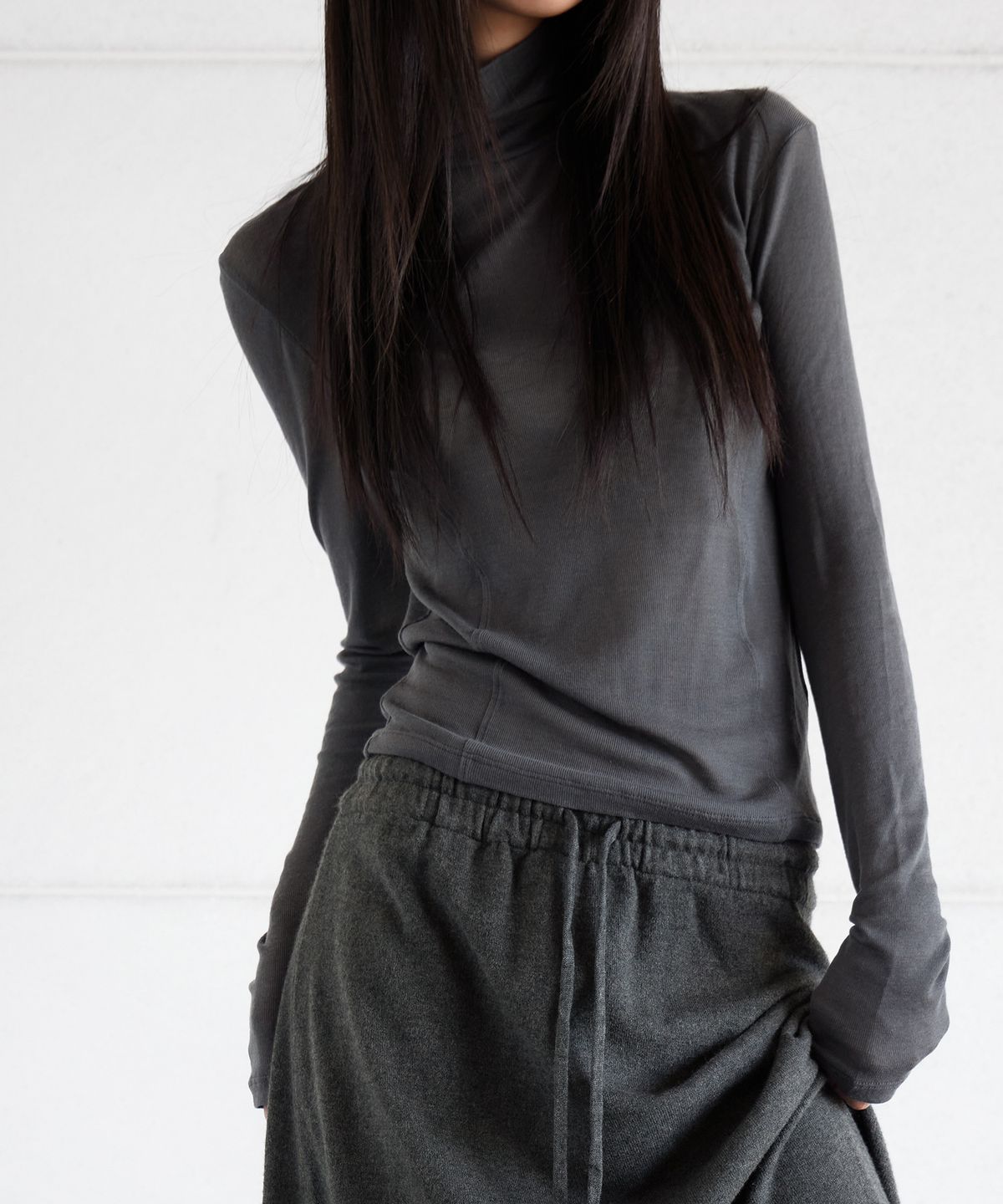 런던다다(LONDONDADA) WOOL BLENDED POLA T-SHIRT, CHARCOAL