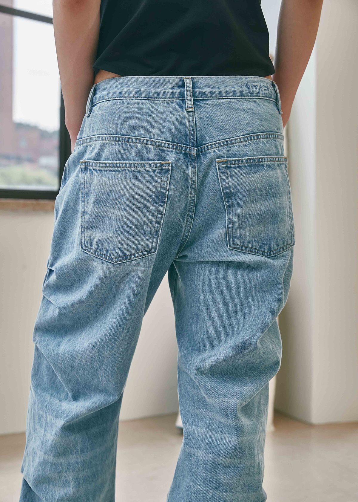 세븐틴엔드(17END) M 007 SIX TUCKS JEANS