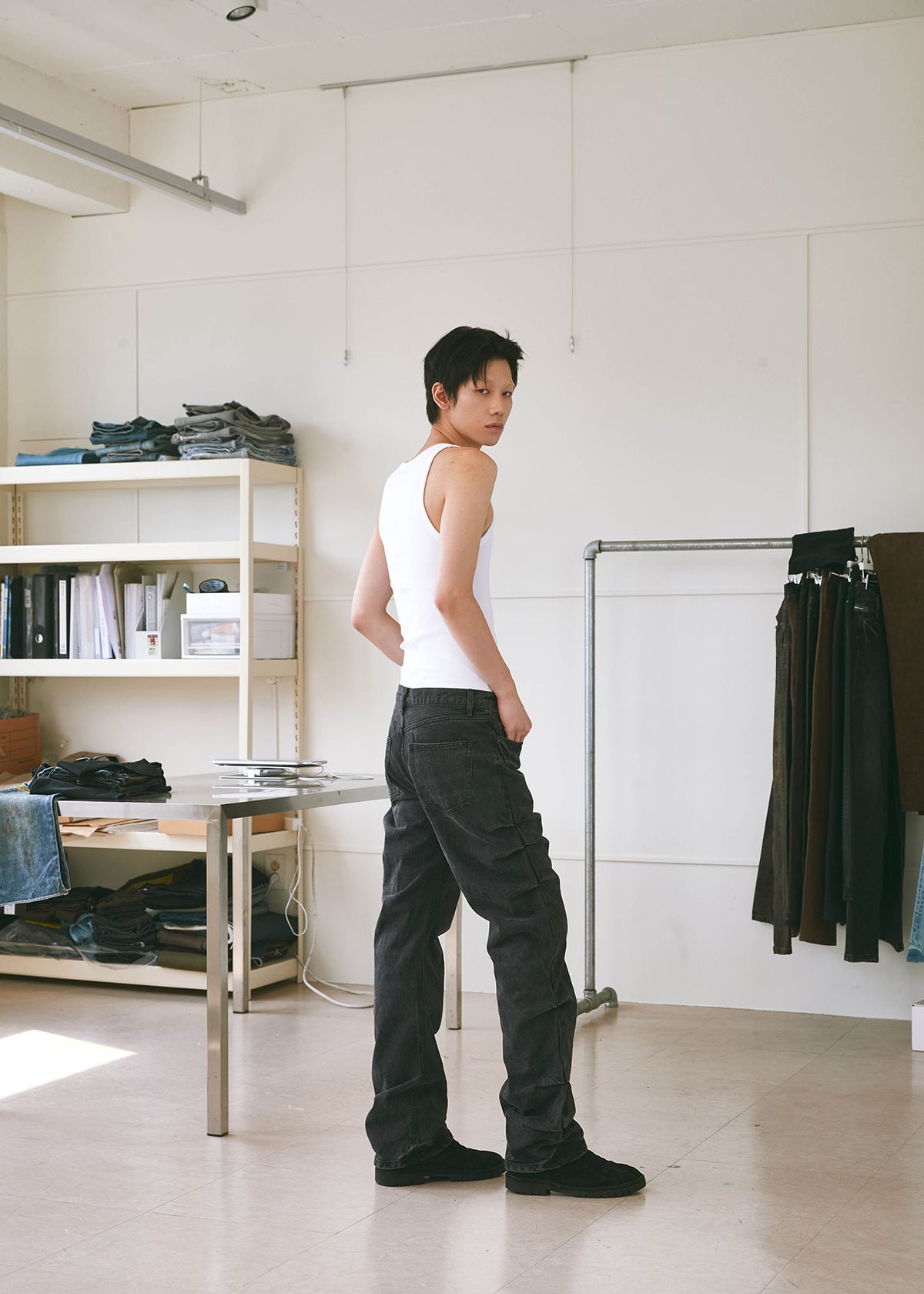 세븐틴엔드(17END) M 008 SIX TUCKS JEANS