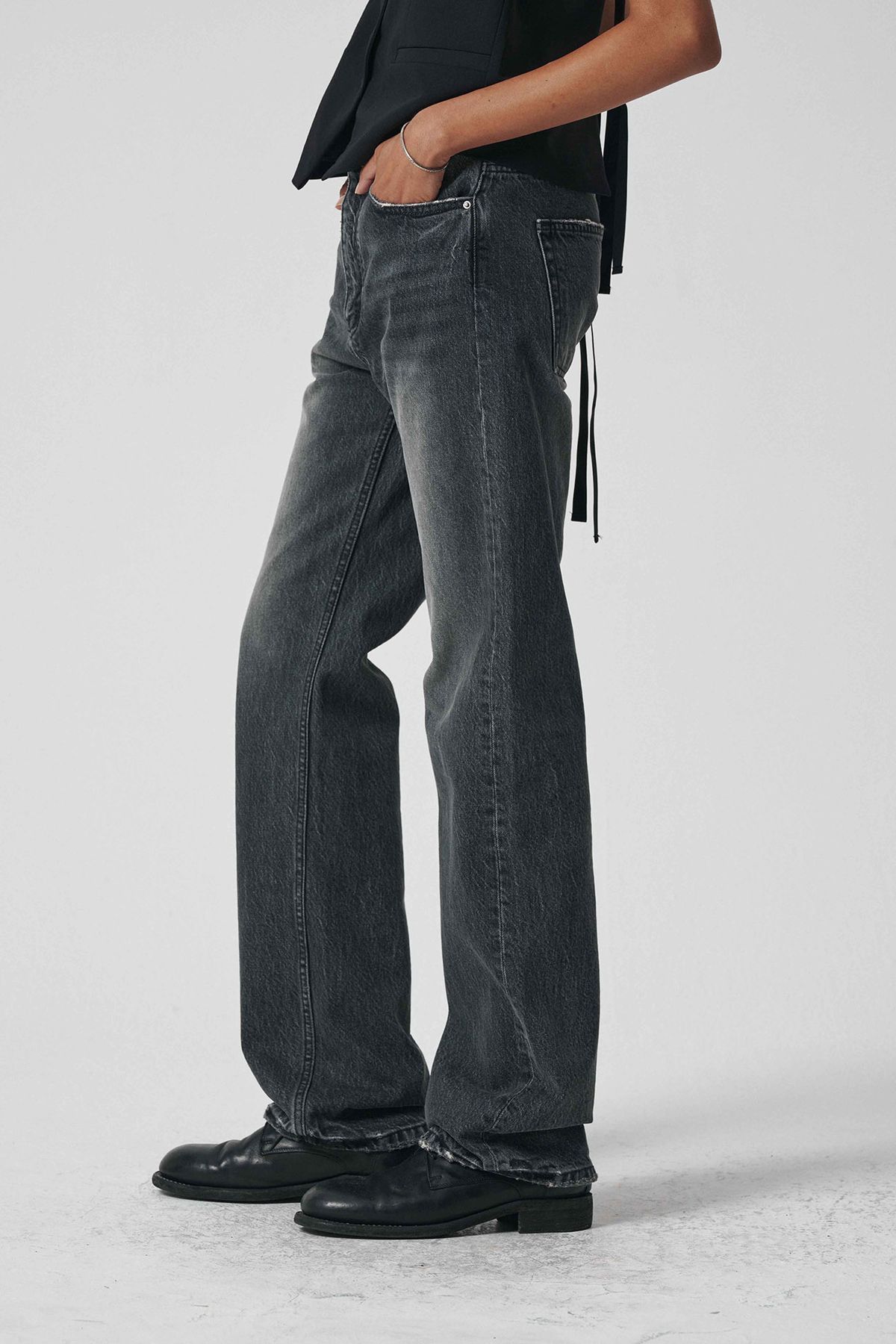 세븐틴엔드(17END) F 004 BASIC DENIM JEANS