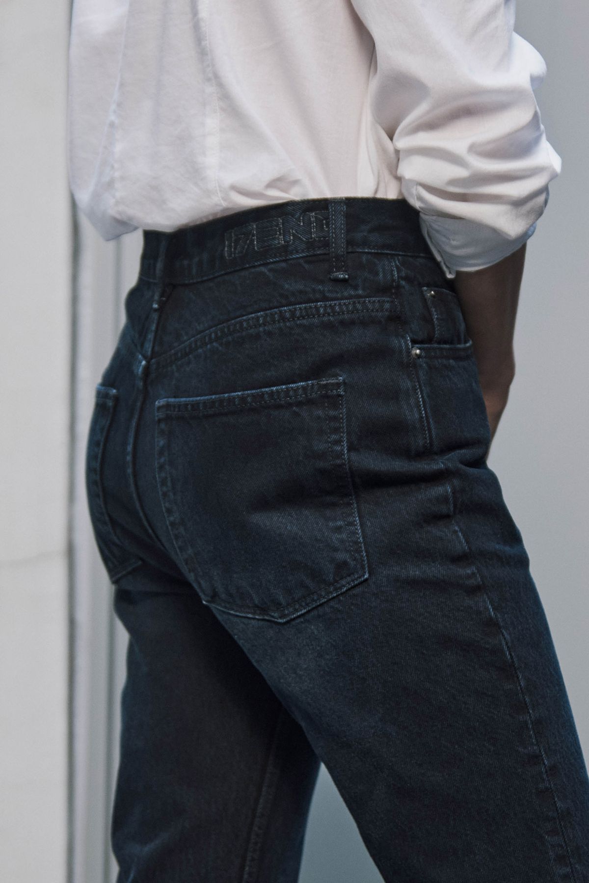 세븐틴엔드(17END) F 017 BOOTCUT NV