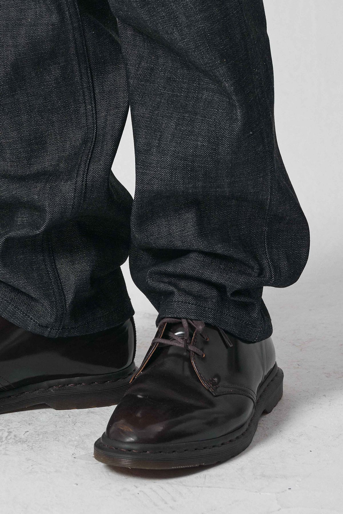 세븐틴엔드(17END) M 001 NON FADE JEANS BK