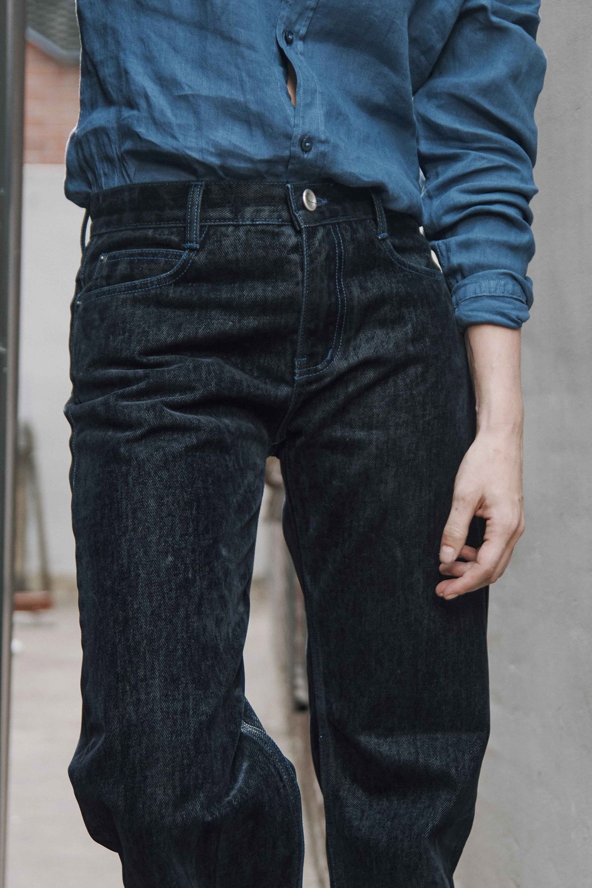 세븐틴엔드(17END) F 033 FLOKED DENIM JEANS