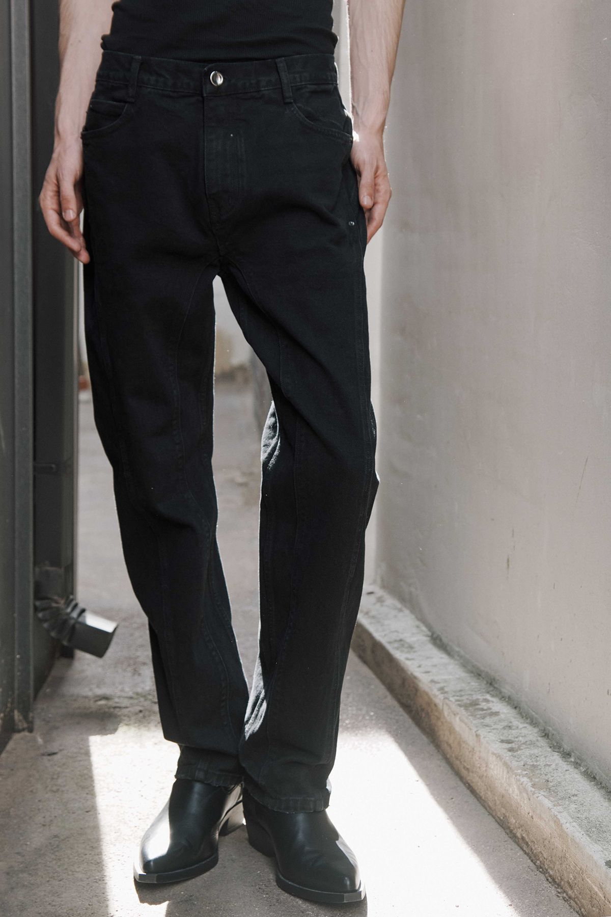 세븐틴엔드(17END) M 006 A ROUND JEANS BK