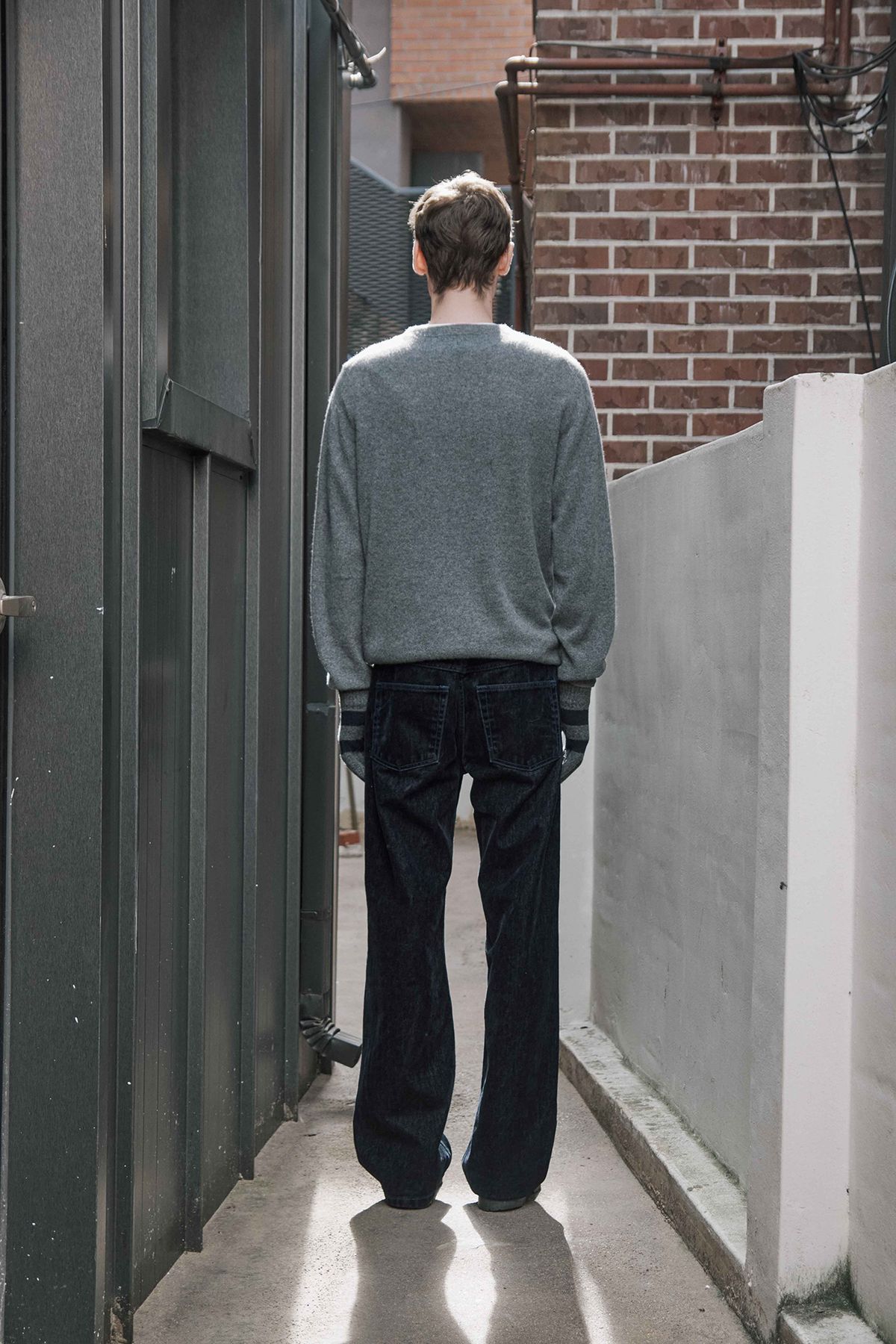 세븐틴엔드(17END) M 033 FLOKED DENIM JEANS
