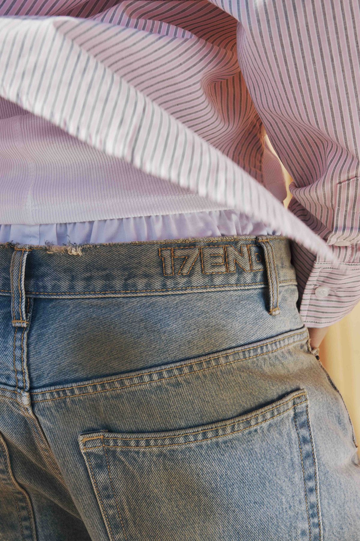 세븐틴엔드(17END) M 003 DUNE SHORTS