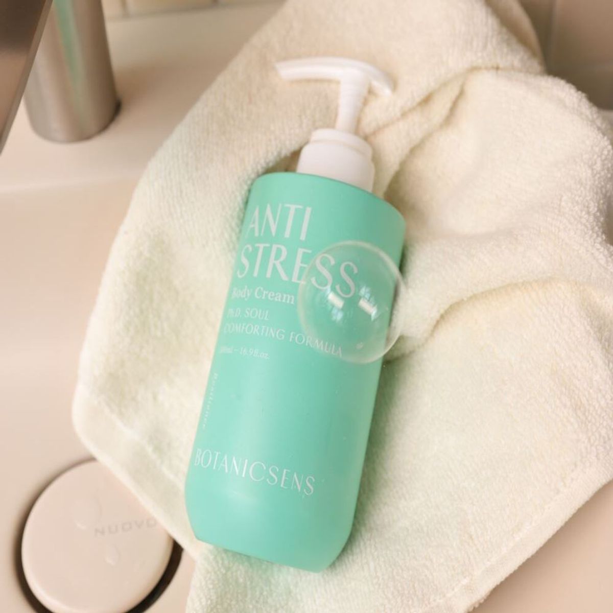 보타닉센스(BOTANICSENS) 안티 스트레스 고보습 탄력개선 저자극 플로럴 바디 크림 500ml
