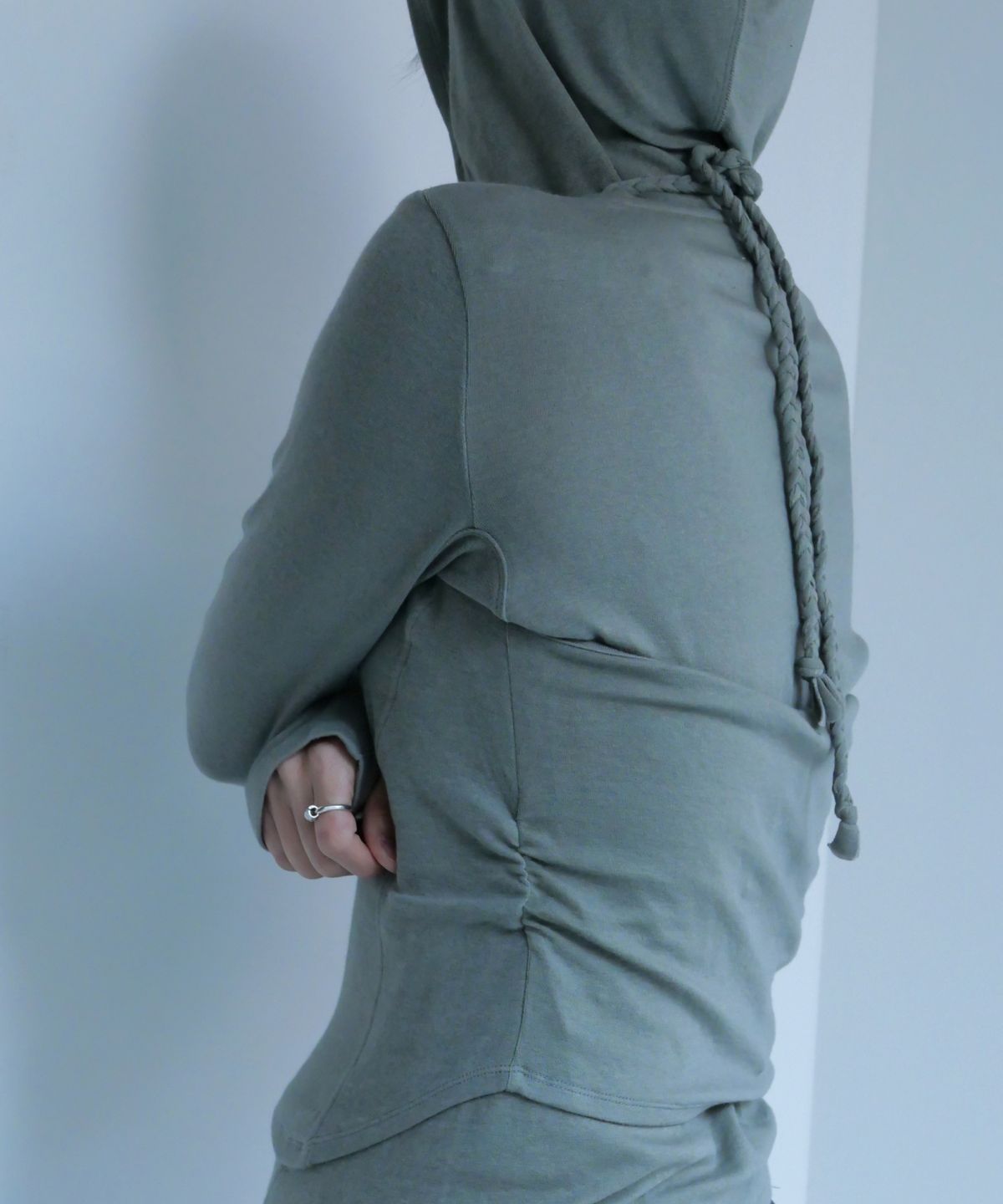 차마스포츠랩(CHAMASPORTSLAB) Wool Hand Braid Top_Khaki