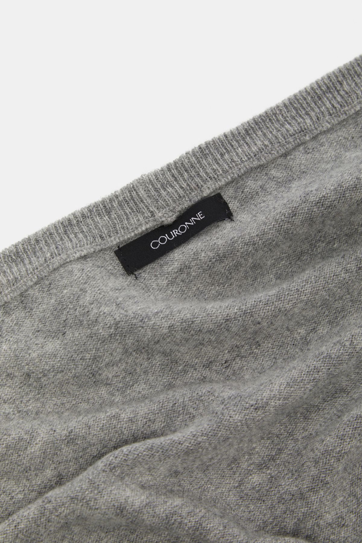 쿠론(COURONNE) Triangle Wool Muffler_RCAJX25641GYX