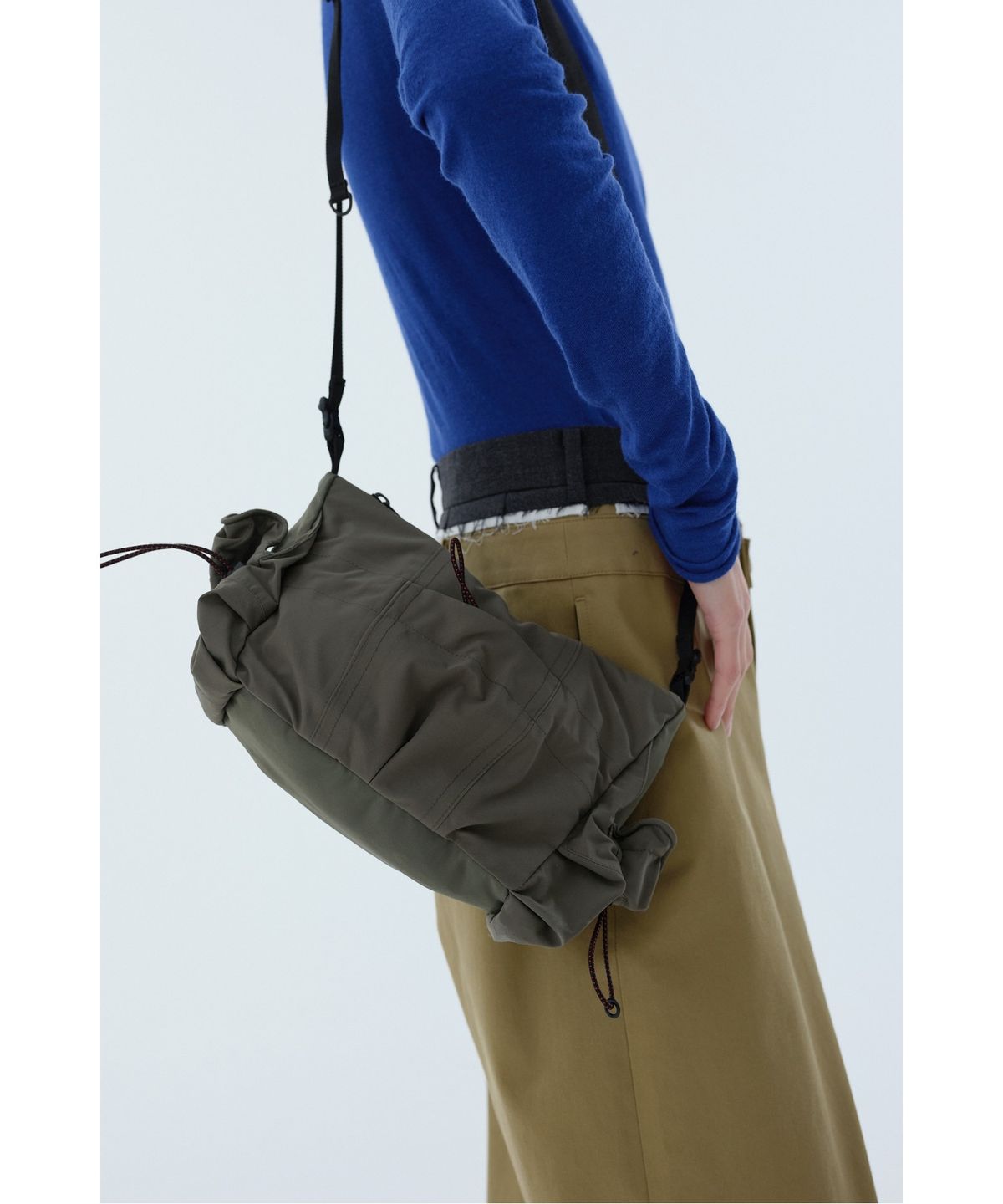 래코드(RECODE) Twoway Hoodie Bag RYBAA24806KHX