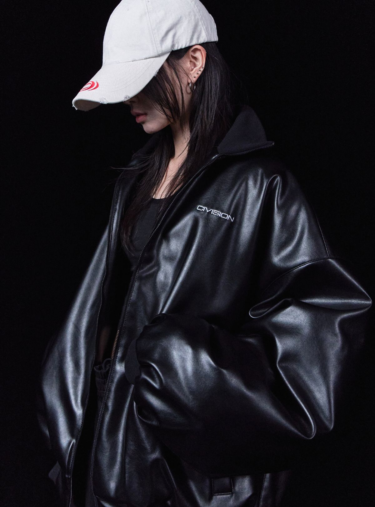 씨비전 바이 씨에스씨(CIVISION BY CSC) ICONIC LOGO CAP LIGHT BEIGE