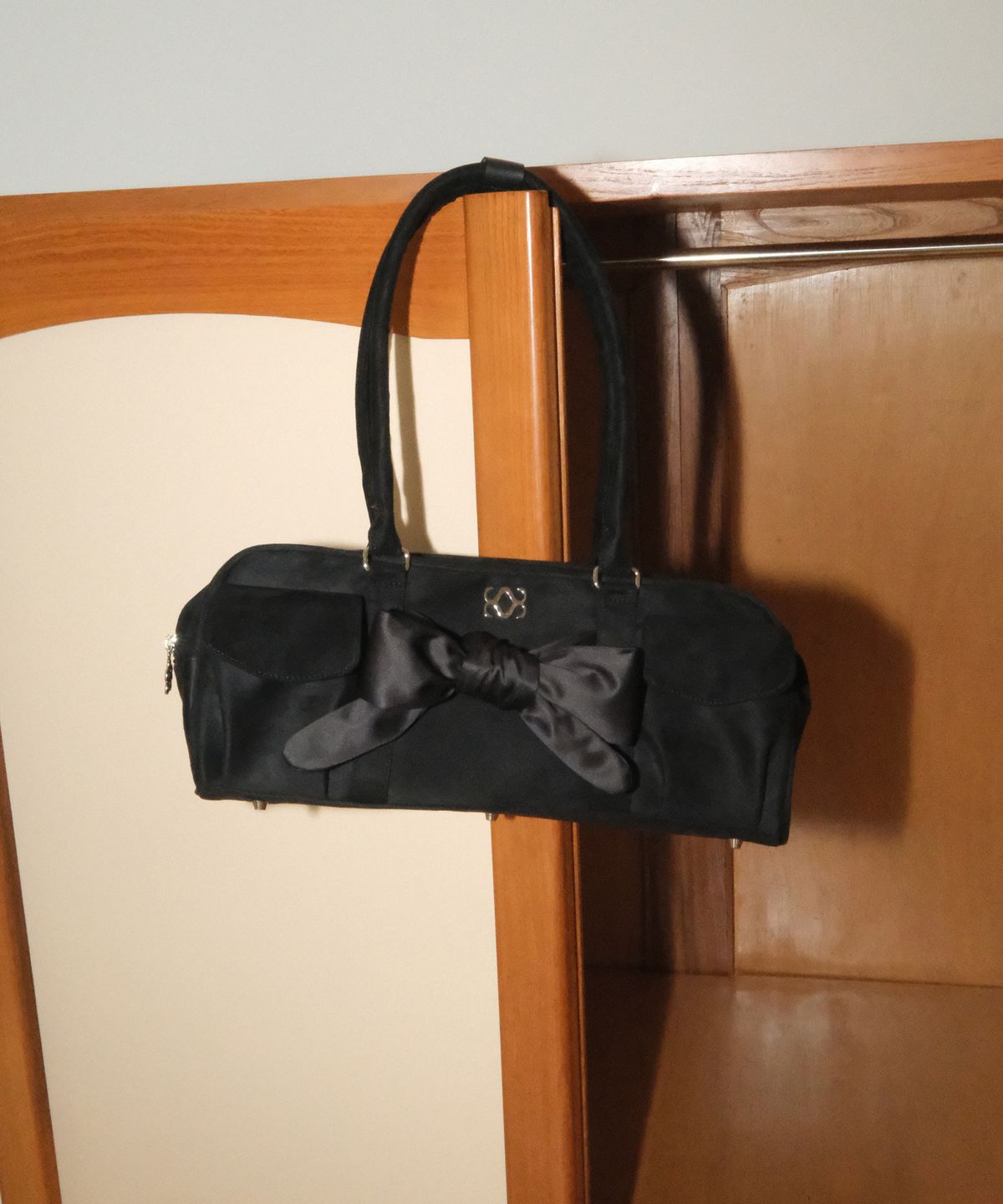 시월107(SIWL107) Bow Pottie Bag (Suede Black)