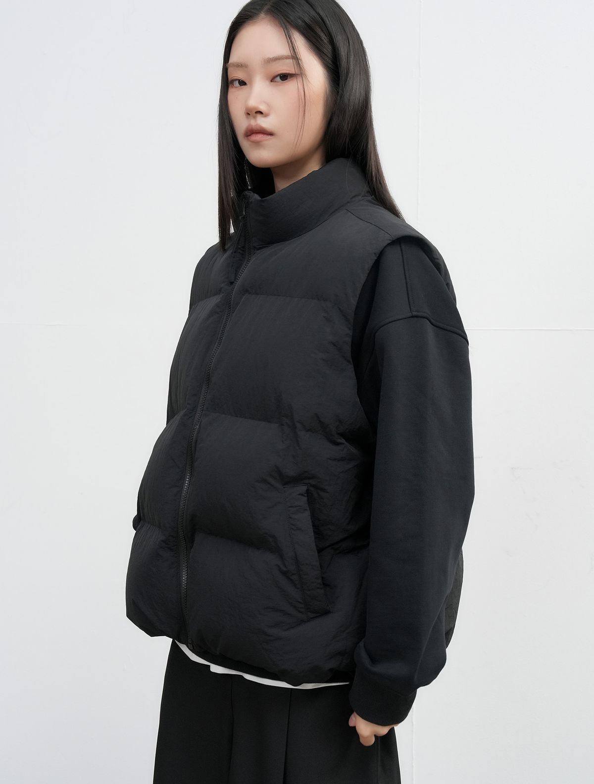 제너럴아이디어(GENERALIDEA) UNISEX 나일론 패딩 베스트 [BLACK] / SBE3U08009