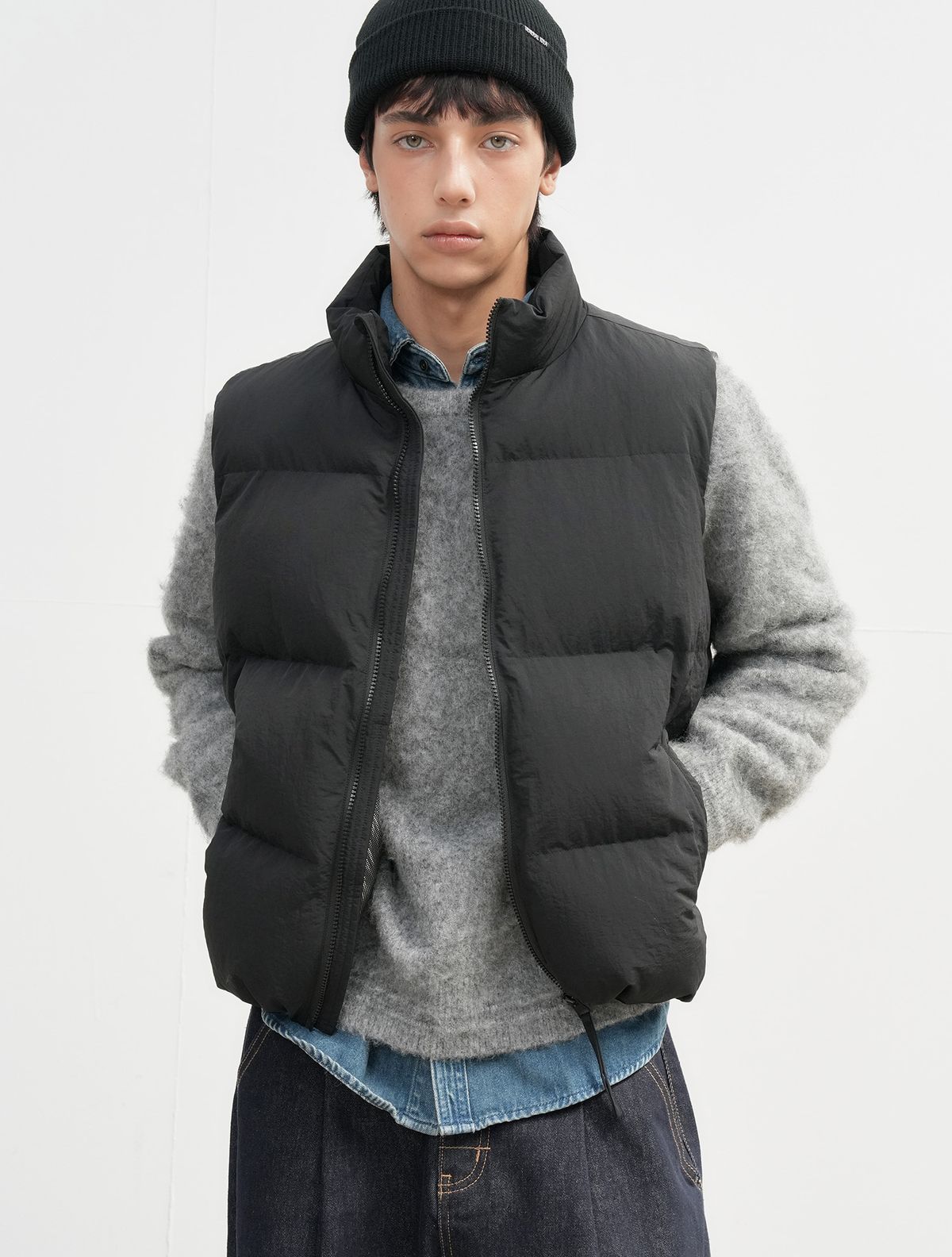 제너럴아이디어(GENERALIDEA) UNISEX 나일론 패딩 베스트 [BLACK] / SBE3U08009