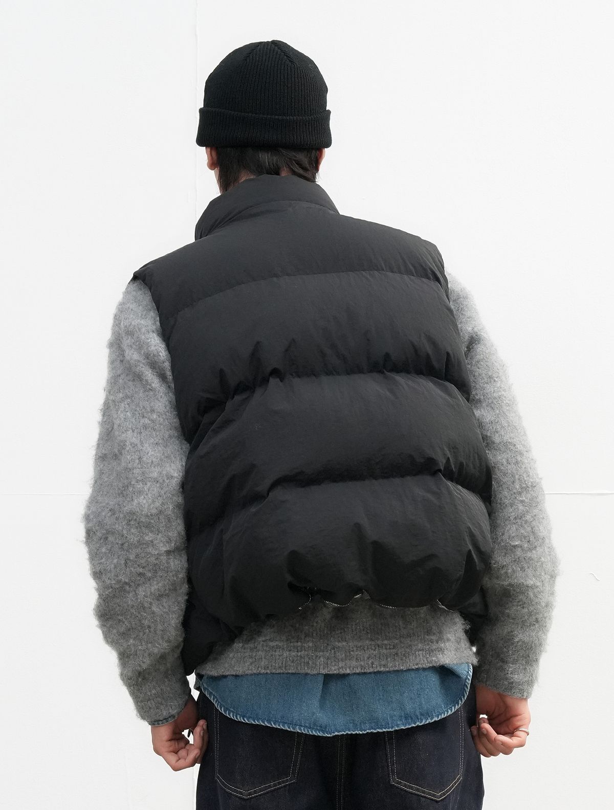 제너럴아이디어(GENERALIDEA) UNISEX 나일론 패딩 베스트 [BLACK] / SBE3U08009