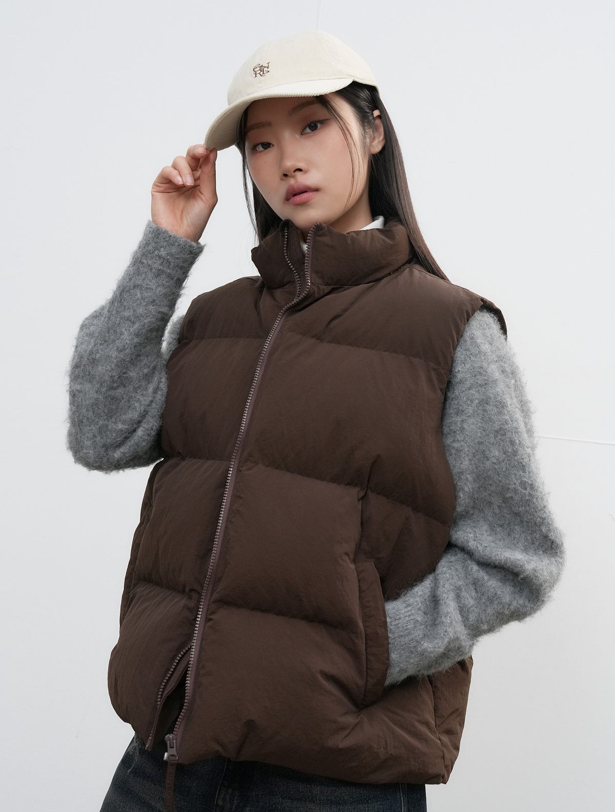 제너럴아이디어(GENERALIDEA) UNISEX 나일론 패딩 베스트 [BROWN] / SBE3U08009