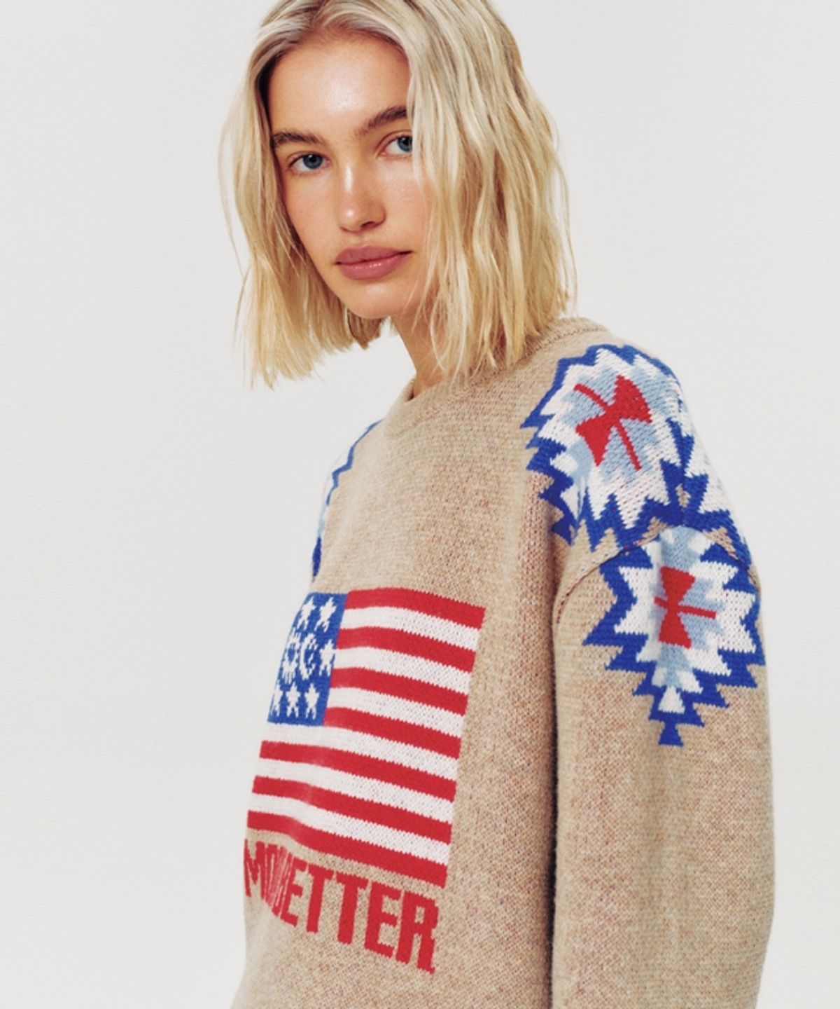 무드베러(MOODBETTER) WESTERN FLAG KNIT PULLOVER BEIGE