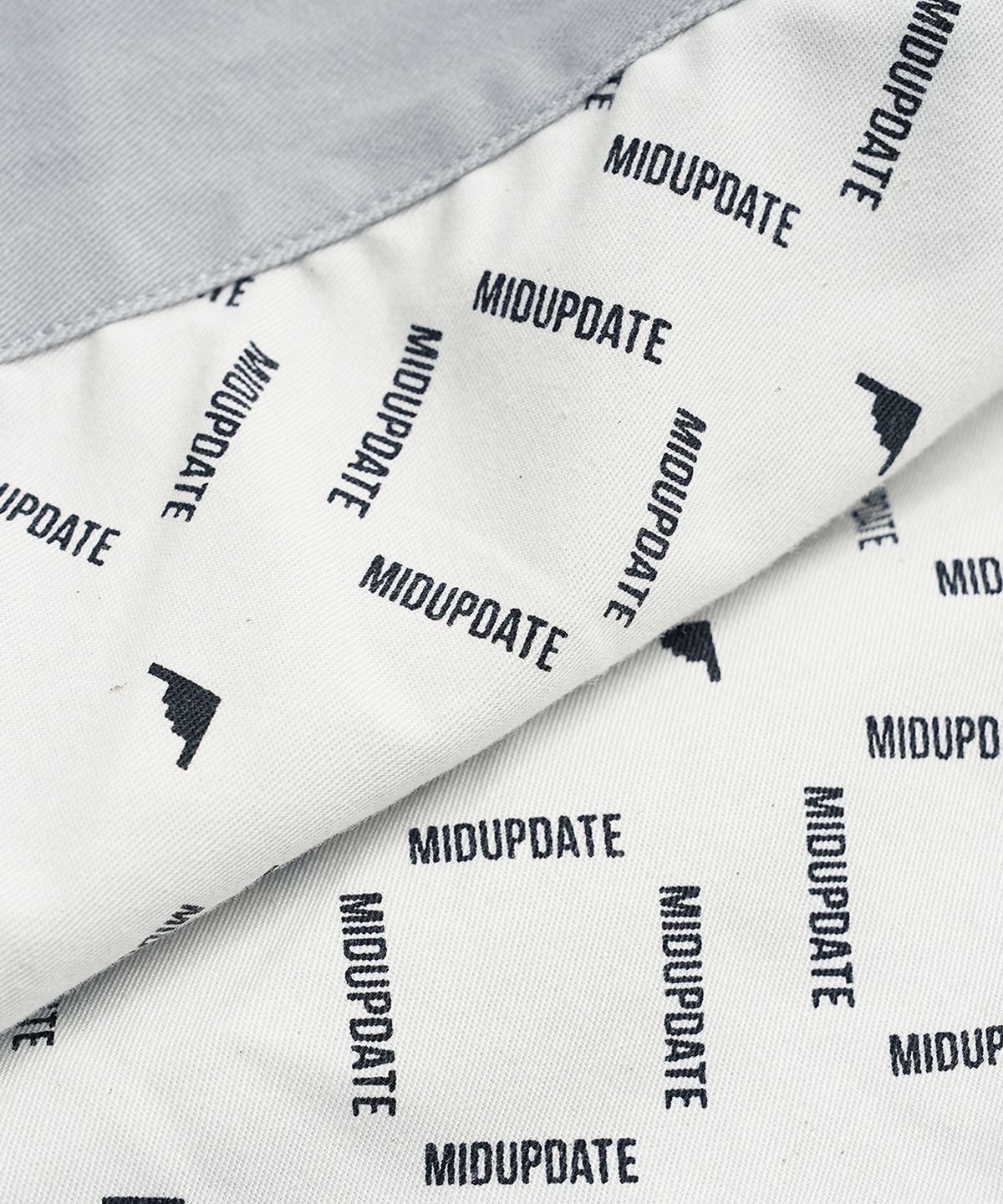 미드업데이트(MIDUPDATE) Murtb Classic Hoodie Jacket_2color
