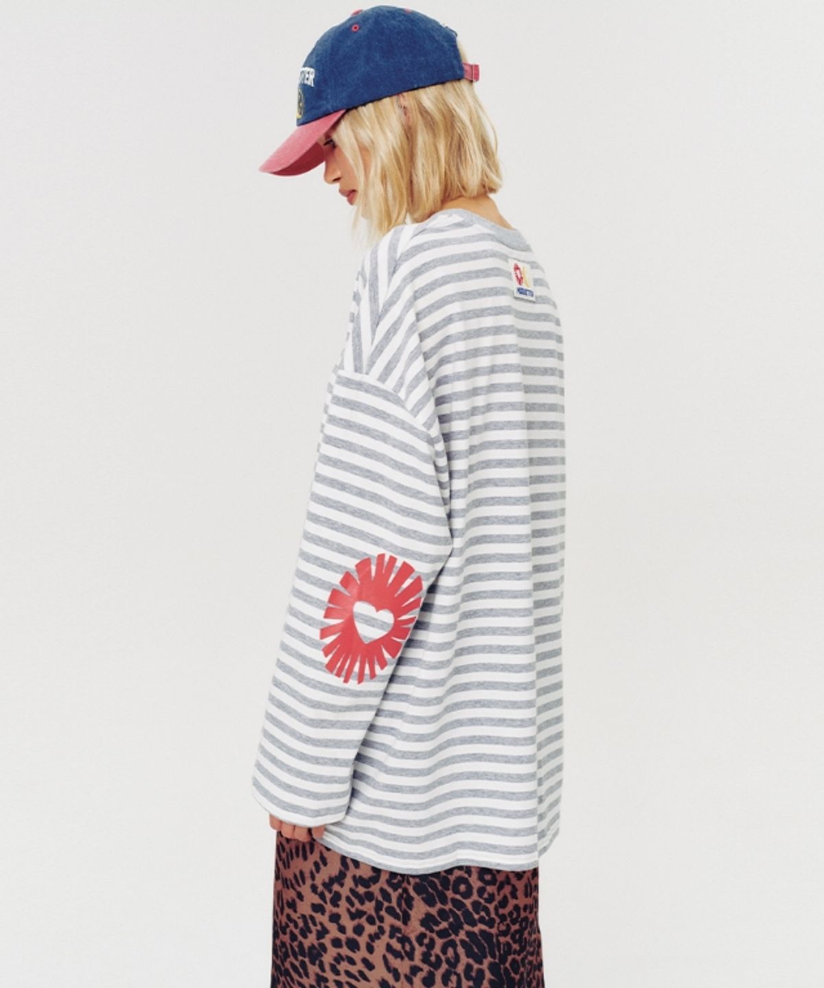 무드베러(MOODBETTER) SUNRISE ELBOW STRIPE LONG SLEEVE GREY