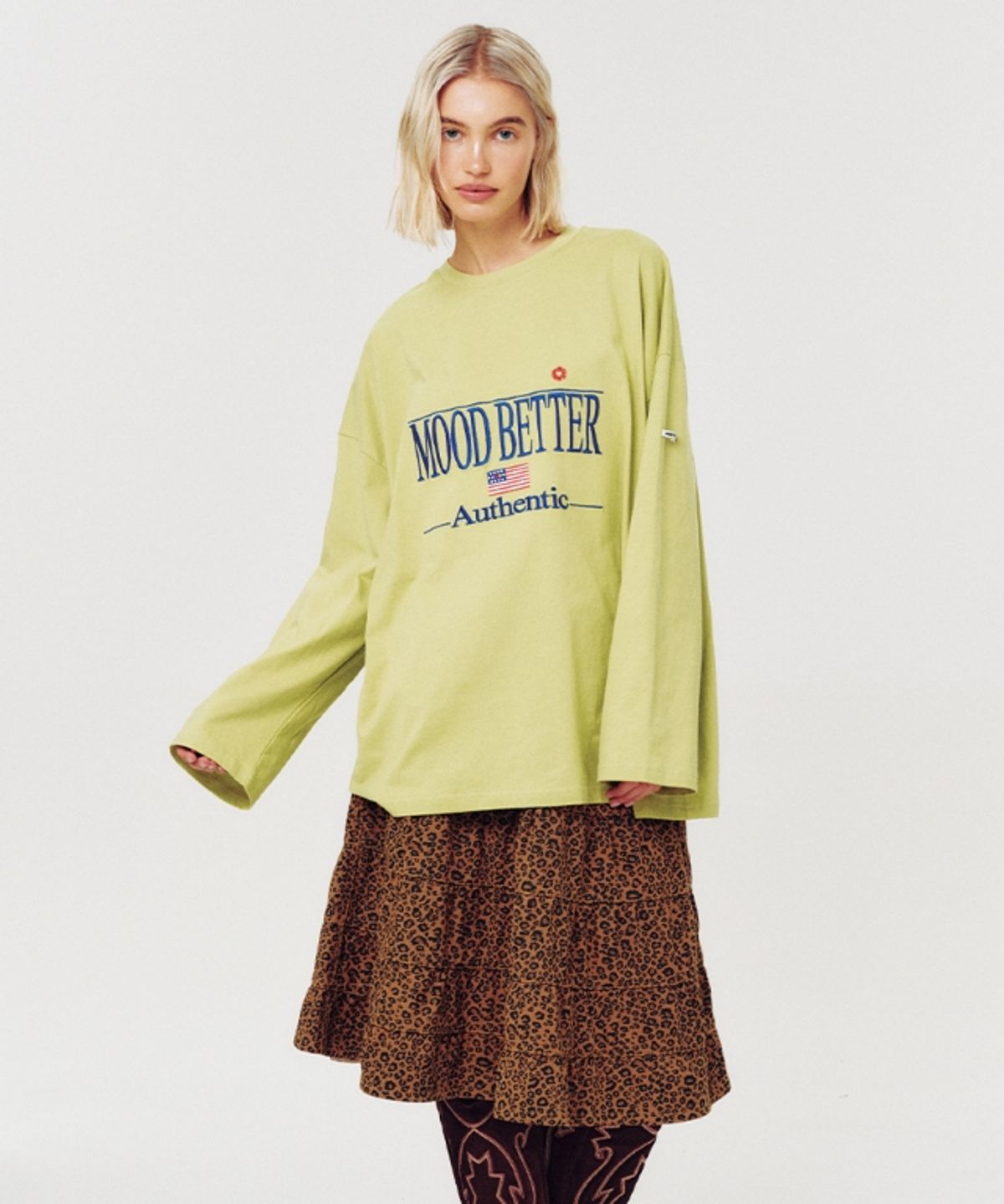 무드베러(MOODBETTER) AUTHENTIC LONG SLEEVE LIME GREEN
