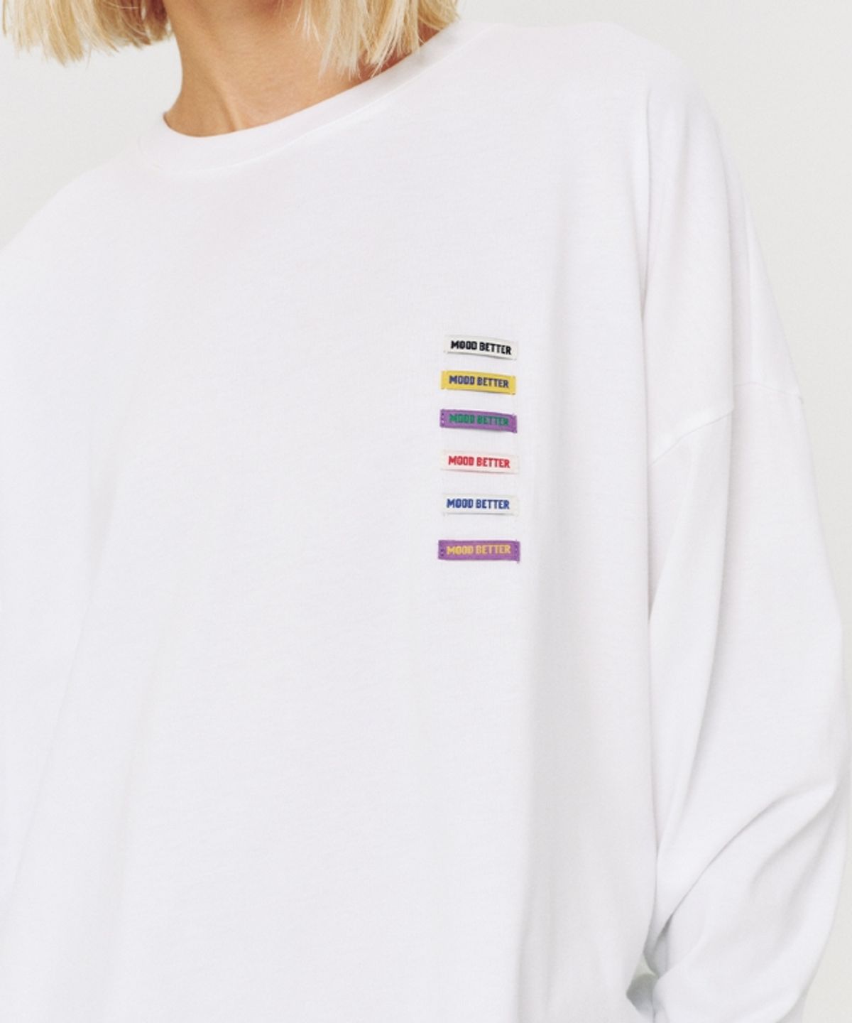 무드베러(MOODBETTER) LABEL POINT LONG SLEEVE WHITE