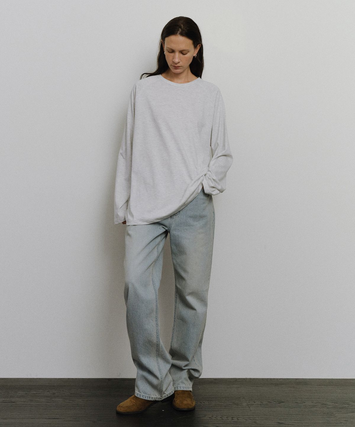 유라고(URAGO) Fog washed straight denim