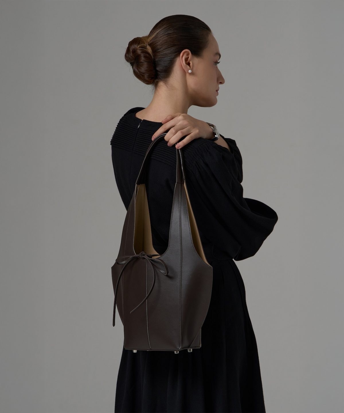 제마 에르베 르 코티디앙(ZEMA ÉLEVER LE QUOTIDIEN) Onnete Tote Bag S - Espresso Brown (오네뜨 토트백 S)