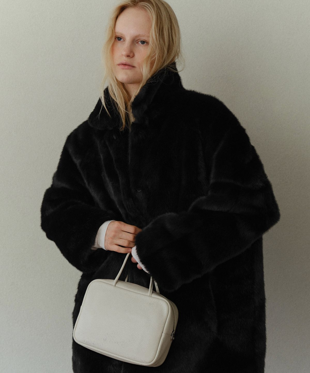 유라고(URAGO) Chloe fur half jacket