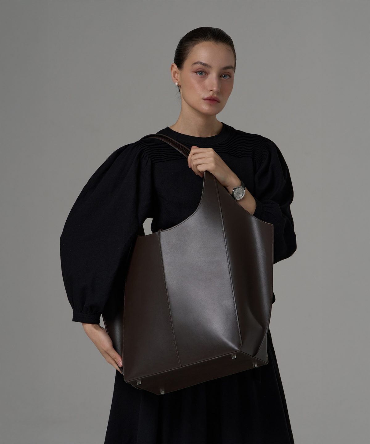 제마 에르베 르 코티디앙(ZEMA ÉLEVER LE QUOTIDIEN) Onnete Tote Bag XL - Espresso Brown (오네뜨 토트백 XL)