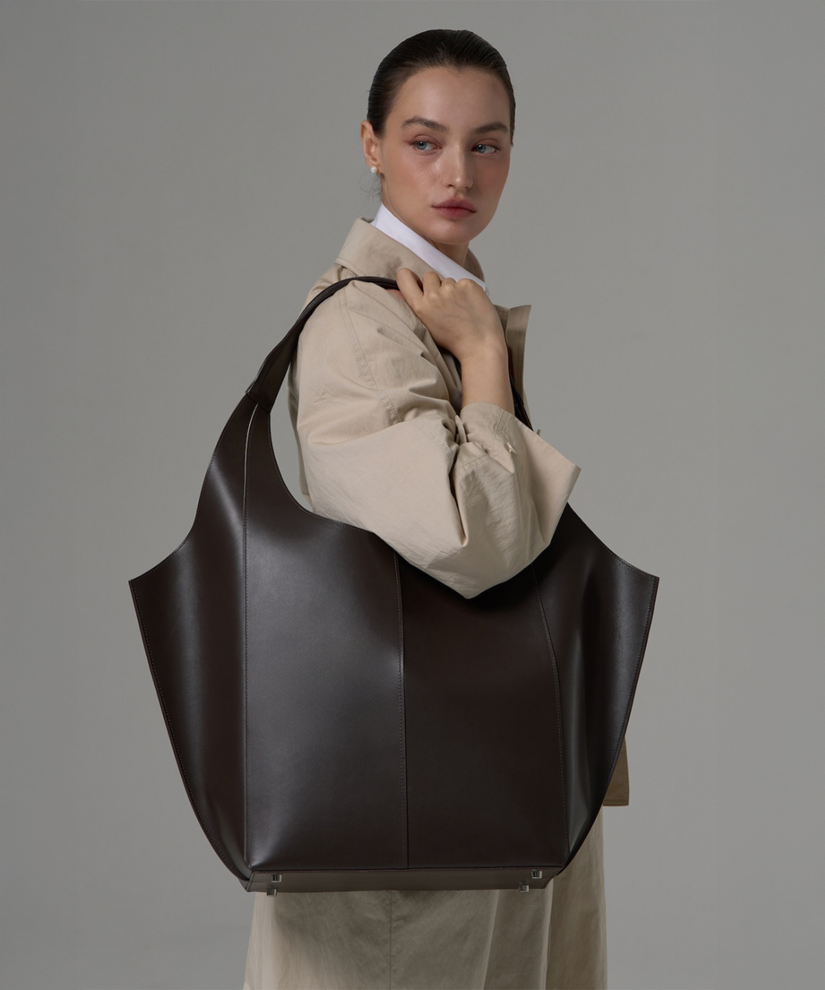제마 에르베 르 코티디앙(ZEMA ÉLEVER LE QUOTIDIEN) Onnete Tote Bag XL - Espresso Brown (오네뜨 토트백 XL)