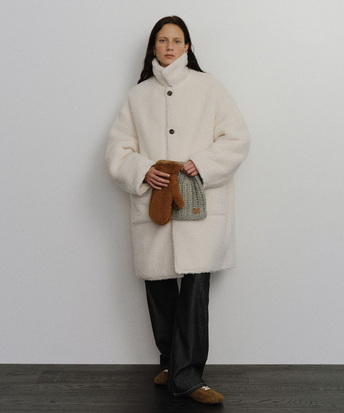 유라고(URAGO) Reversible shearing padded coat_Light beige