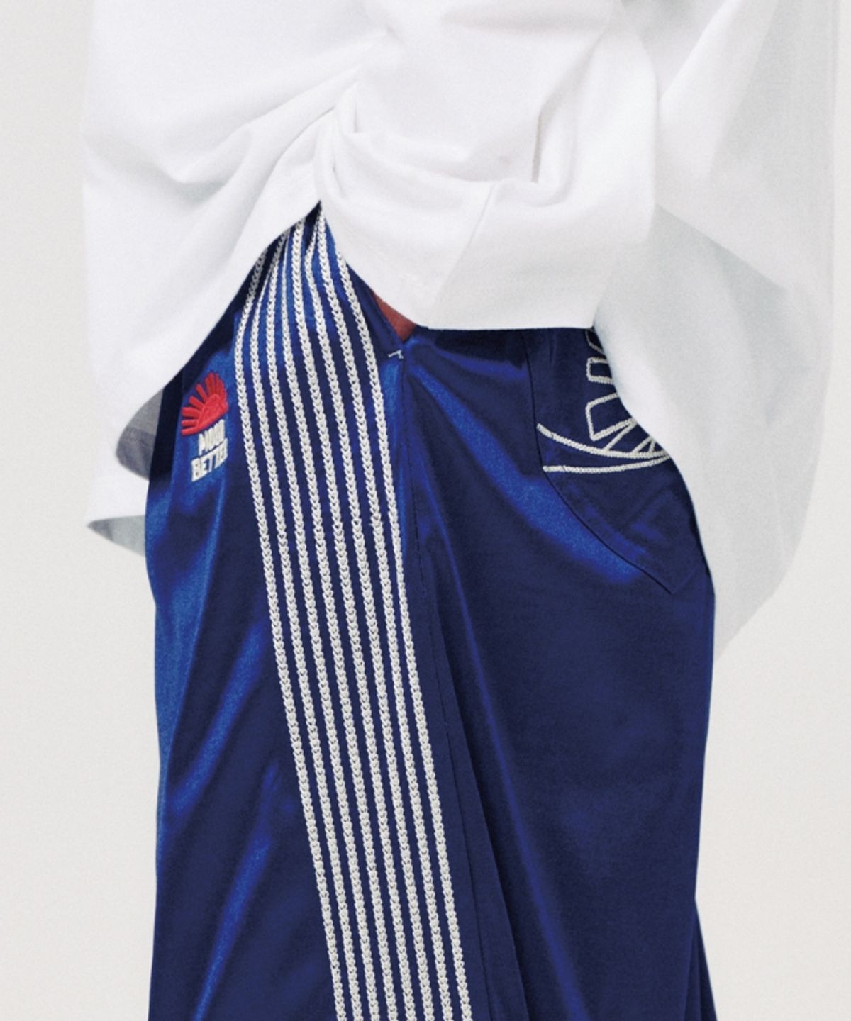 무드베러(MOODBETTER) SIDE LINE TRACK PANTS BLUE