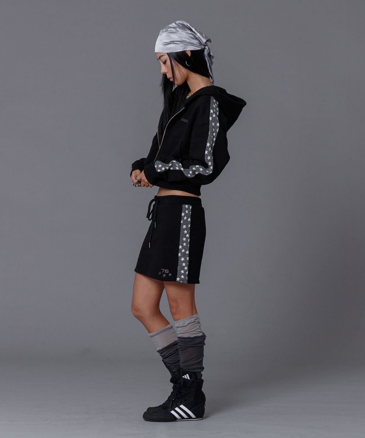 슬리시스(SLYISIS) Star Line Sweat Skirt (Black)