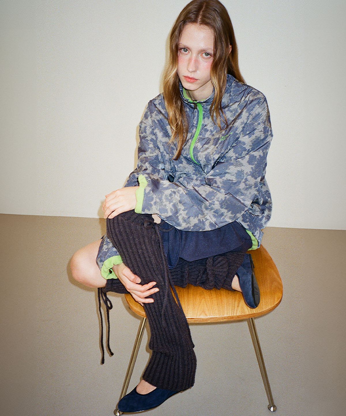 포에브(POEV) Drawstring Leg Warmer - Charcoal