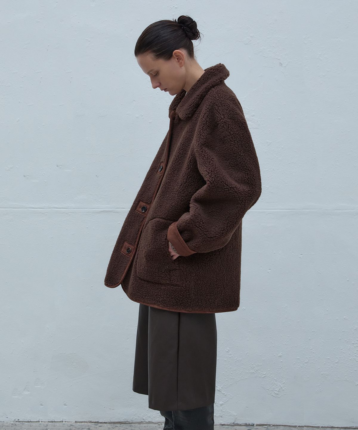 앤드로스(ANDROS) Reversible Suede Button Mustang Jacket (Dark Brown)