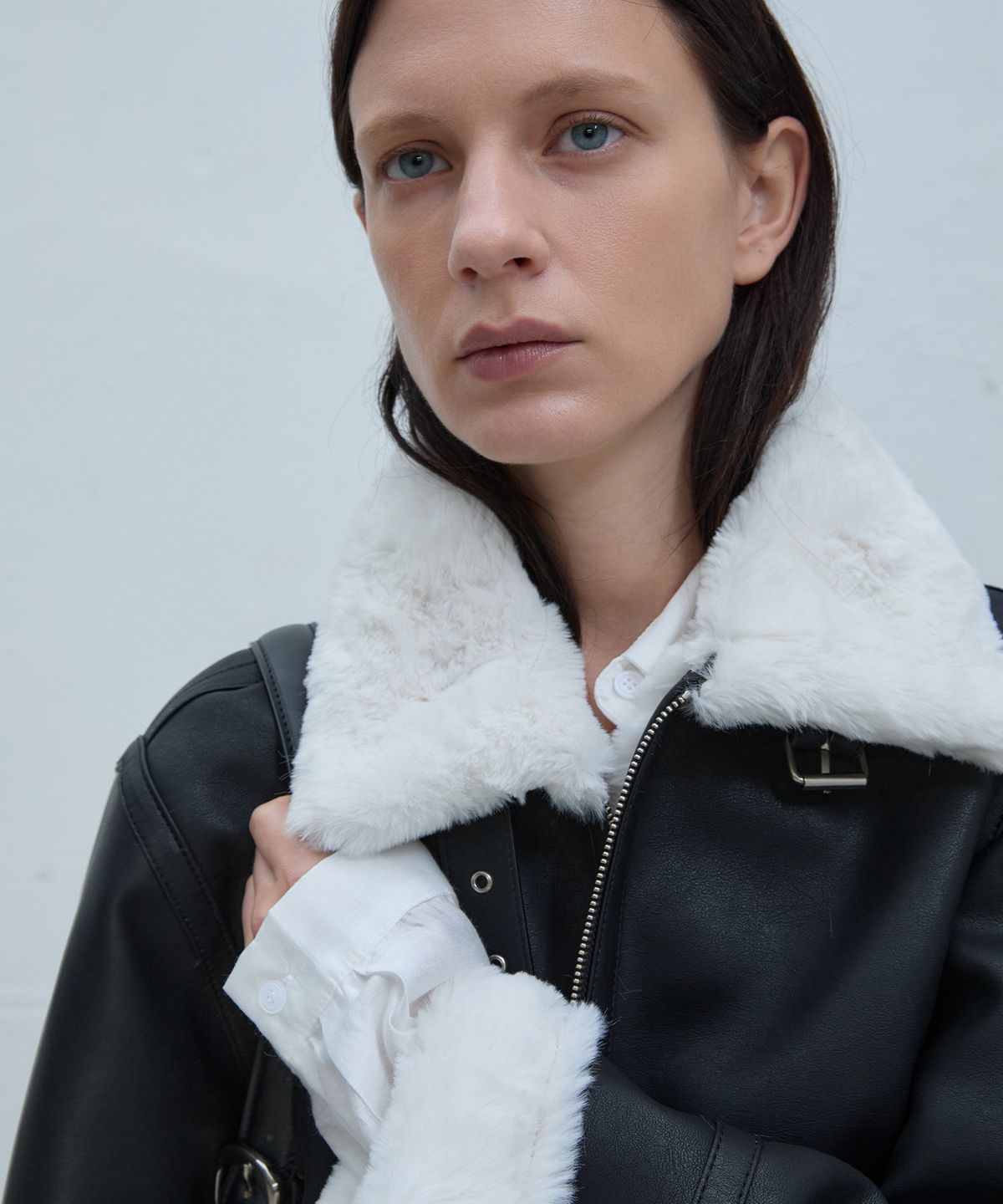 앤드로스(ANDROS) B-3 Shearling Jacket (Black/White)