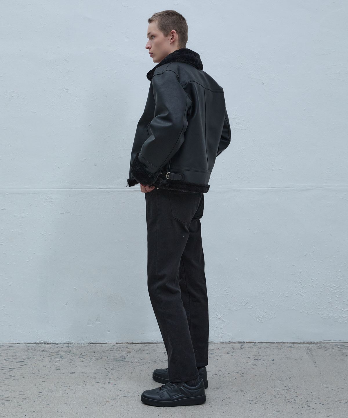 앤드로스(ANDROS) B-3 Shearling Jacket (Black/Black)