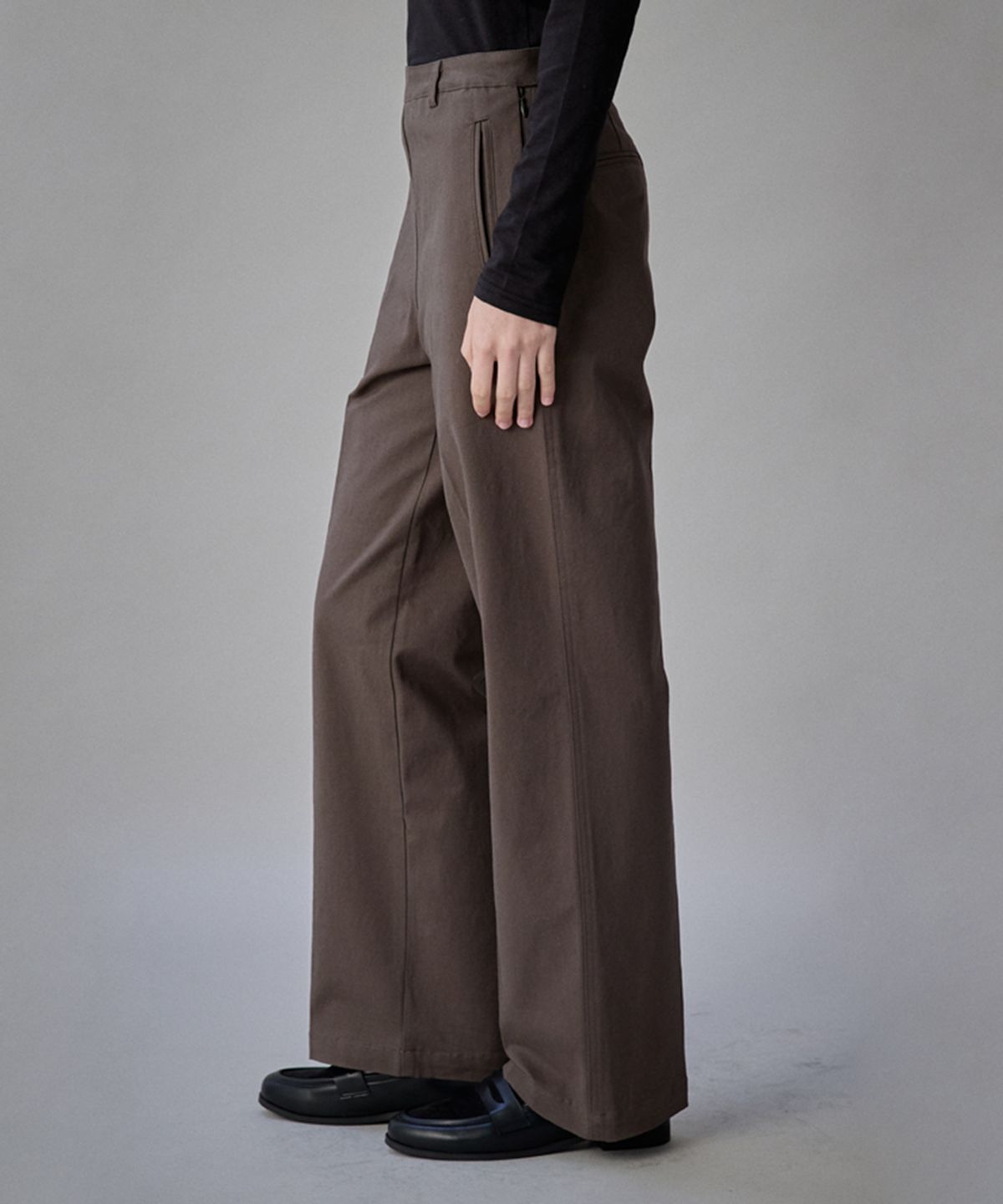 코케트(COQUET) Coquet Structured Line Pants Deep Khaki