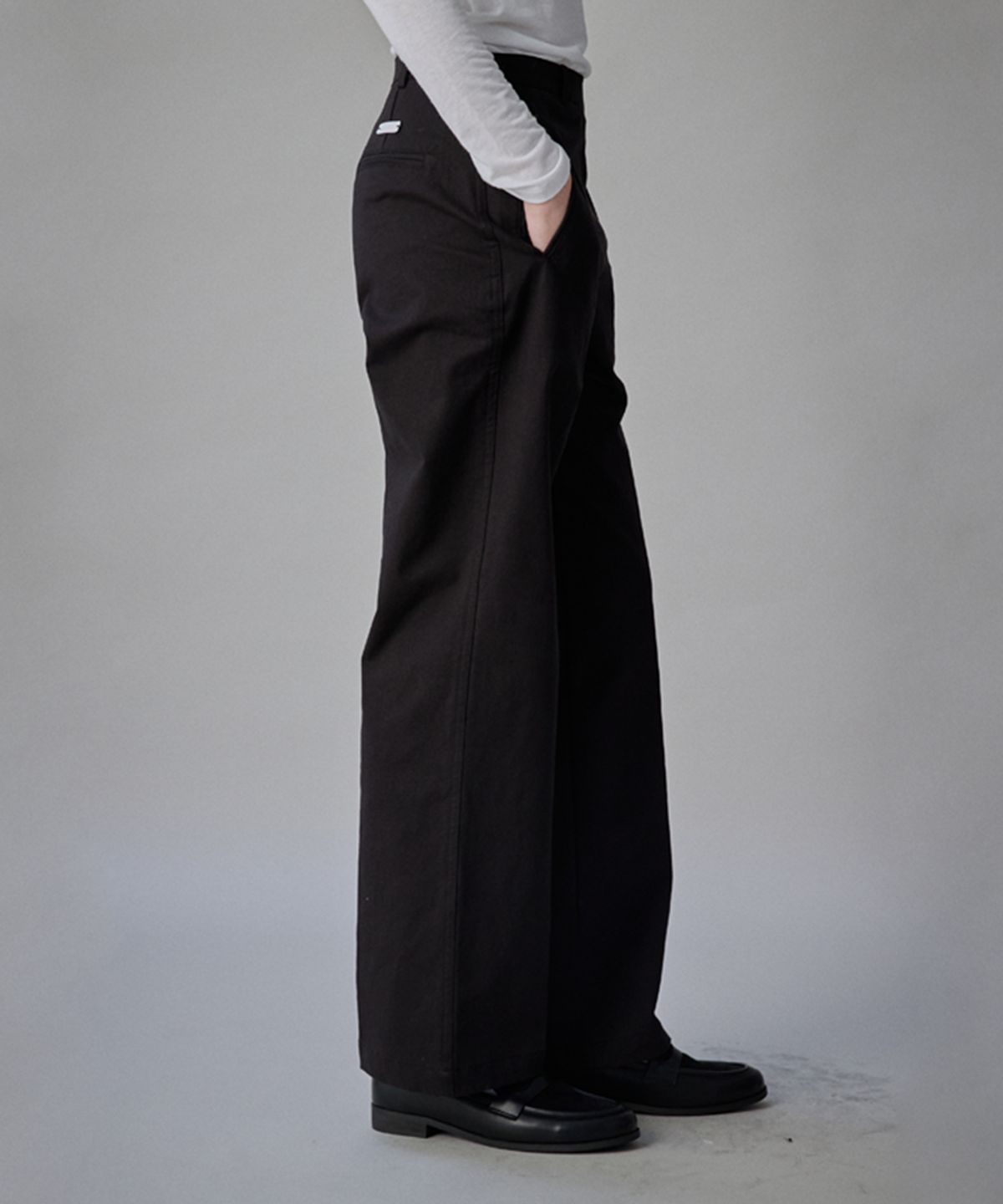 코케트(COQUET) Coquet Structured Line Pants Midnight Black