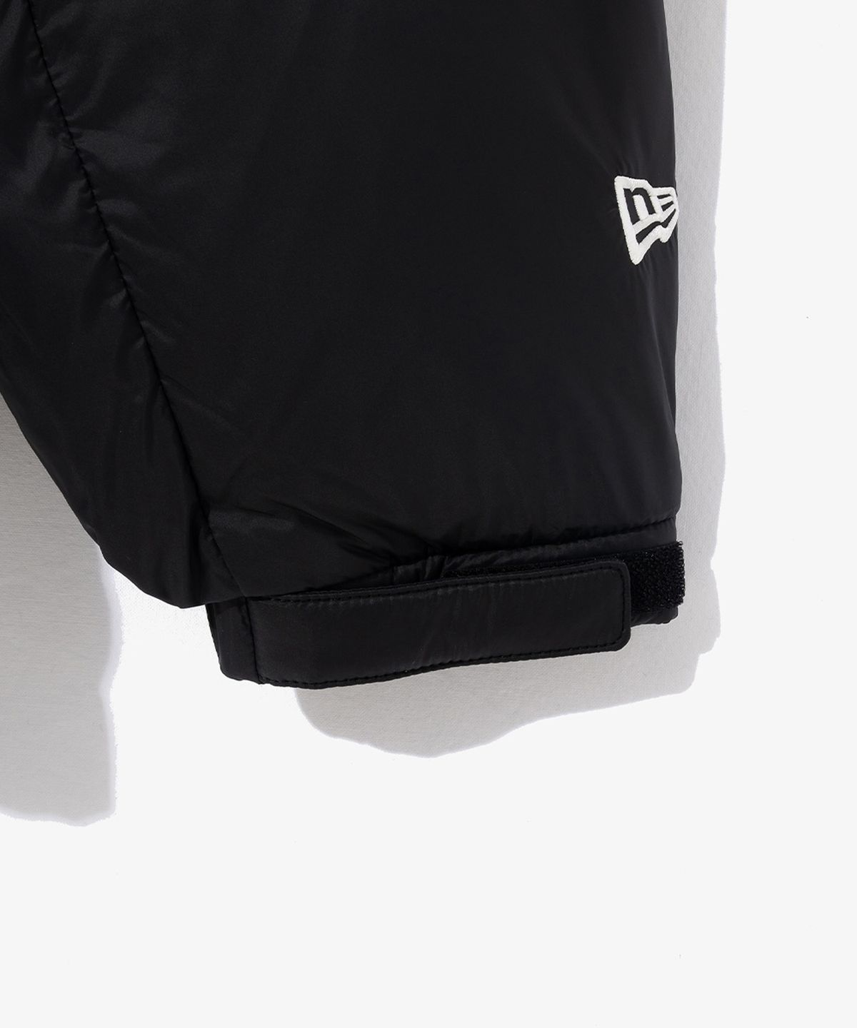 뉴에라(NEW ERA) AP MLB PUFFER DOWN DJ54 NEYYAN BLK