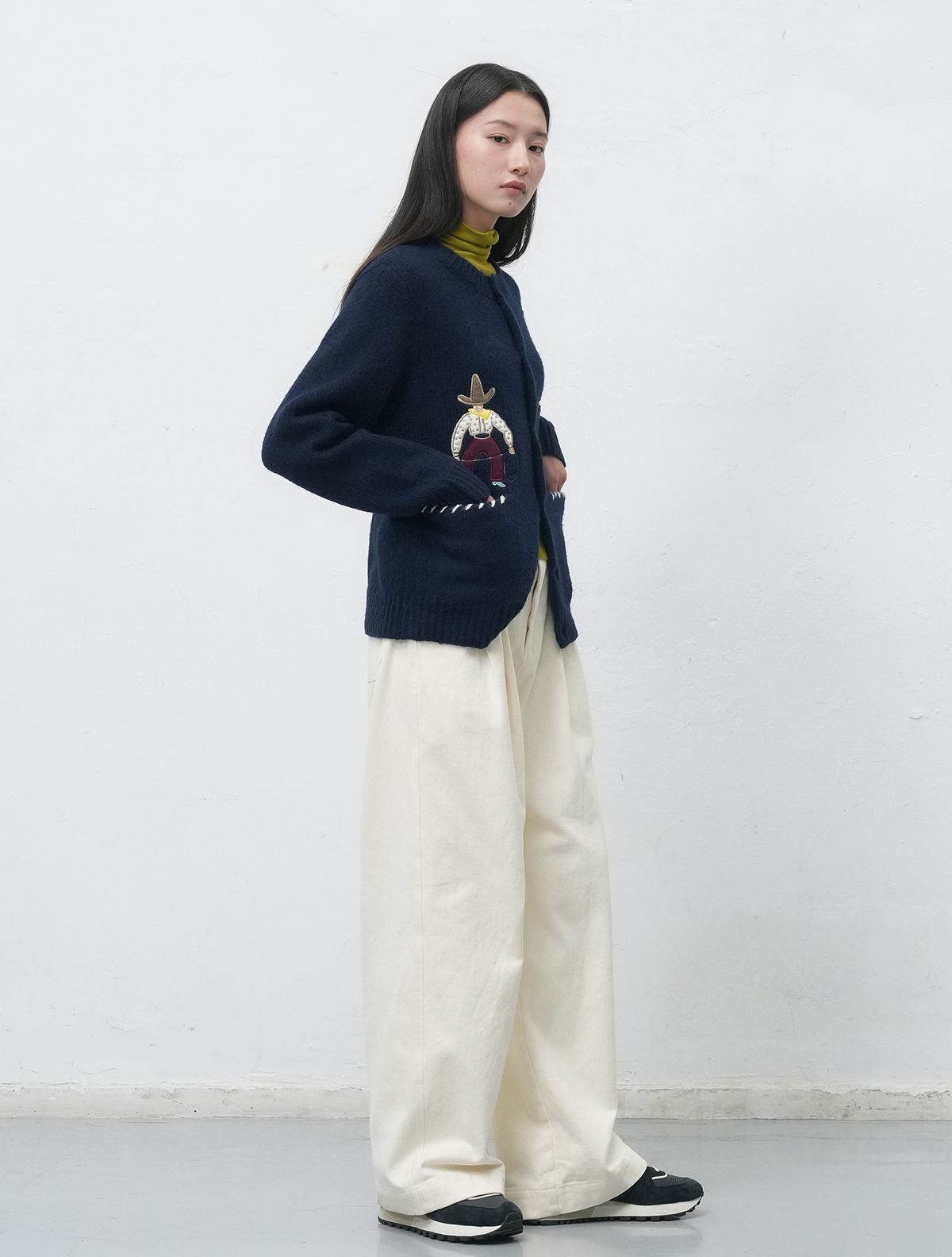 제너럴아이디어(GENERALIDEA) UNISEX 카우보이 크루넥 가디건 [NAVY] / SBE4U04013
