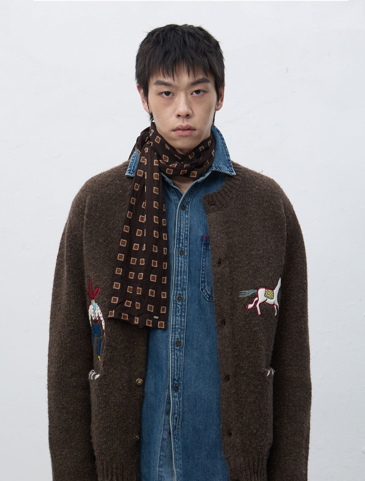 제너럴아이디어(GENERALIDEA) UNISEX 카우보이 크루넥 가디건 [BROWN] / SBE4U04013