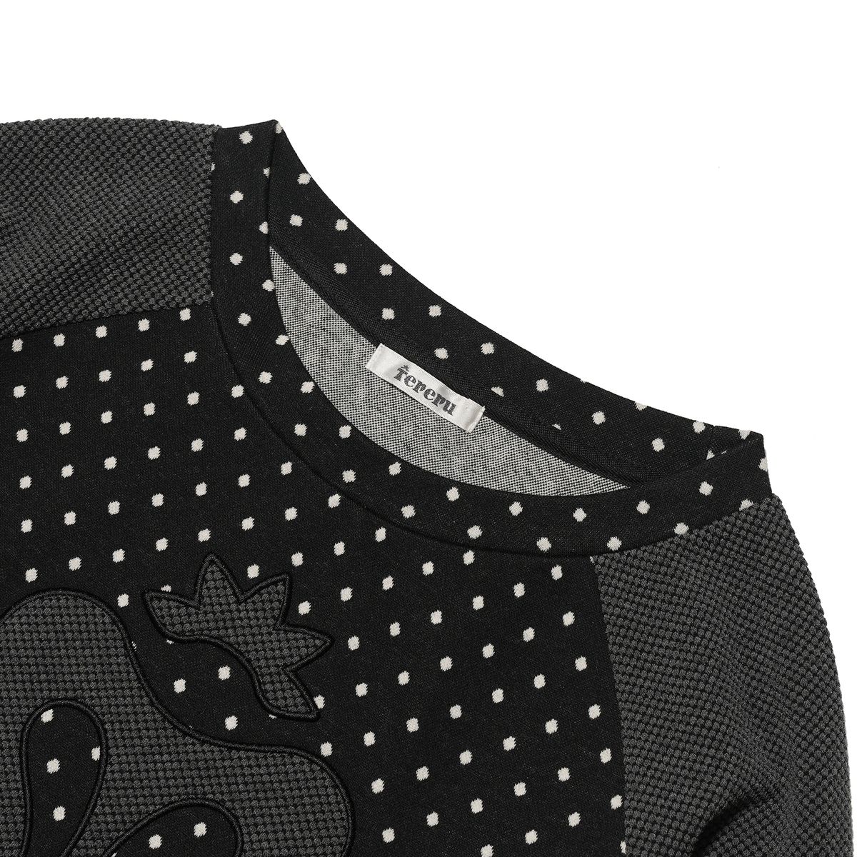 테레루(TERERU) Ruffle Point Long Sleeve Black