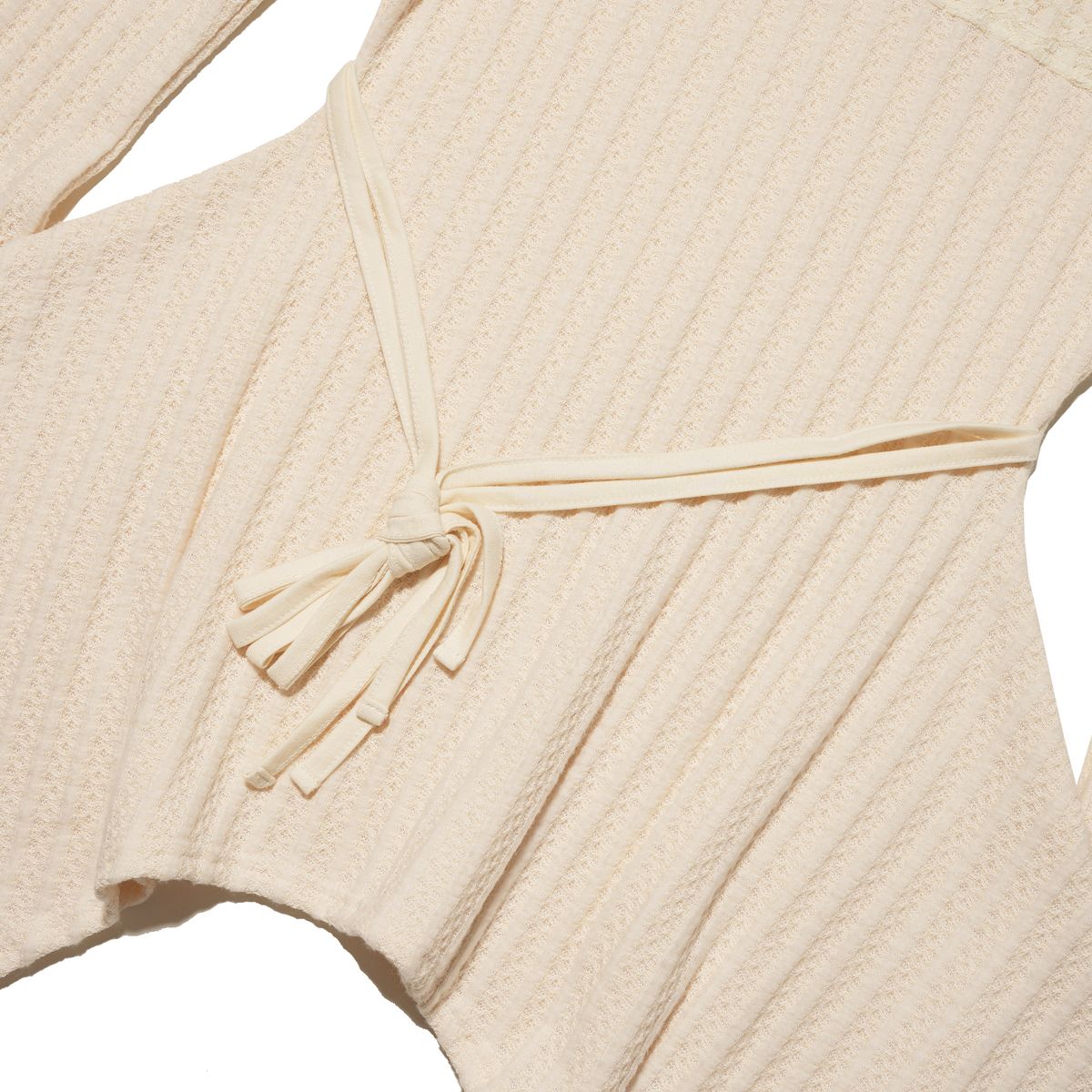 테레루(TERERU) Draping long sleeve Ivory