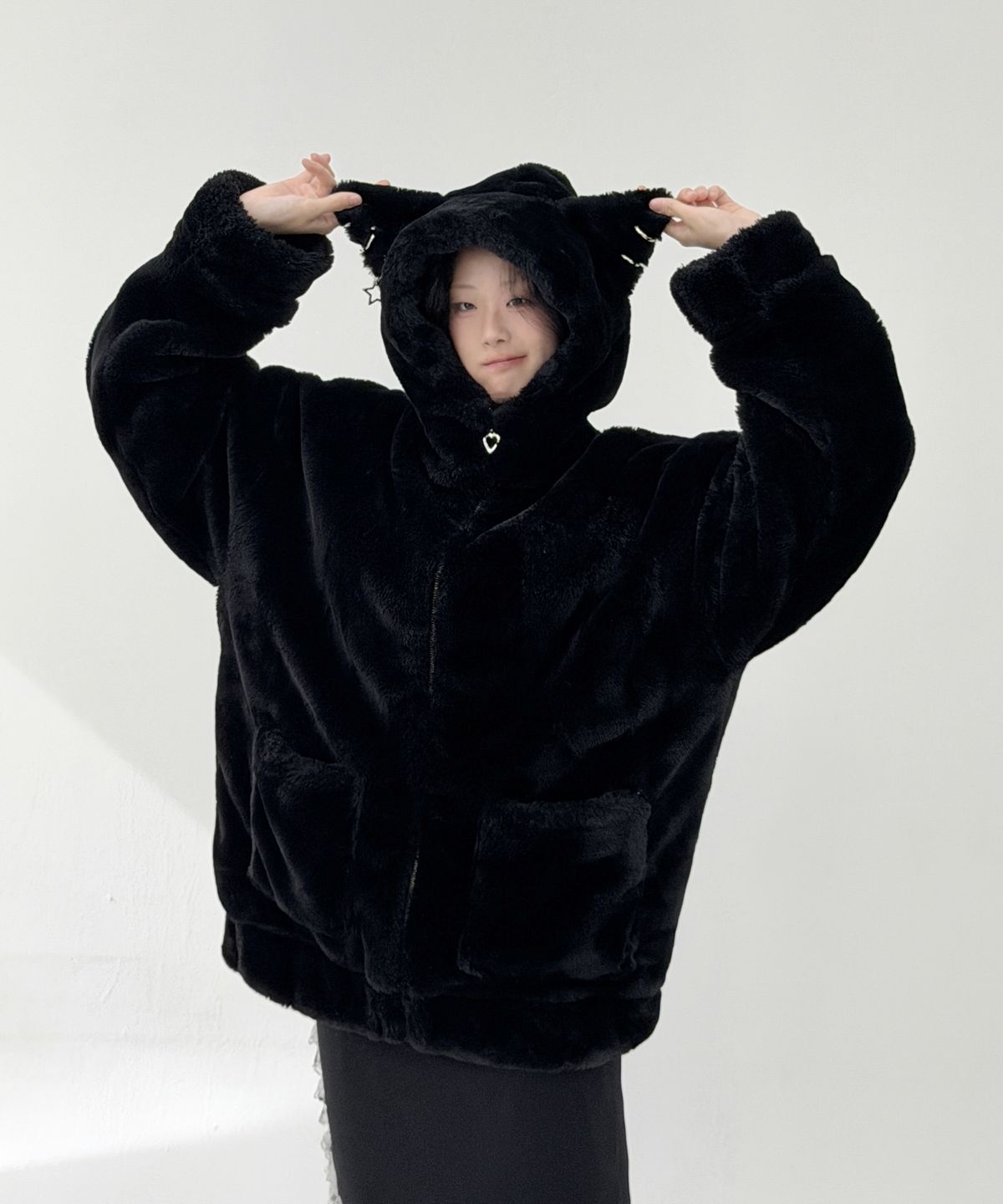 클럿 스튜디오(CLUT STUDIO) 까만 고양이 자켓
