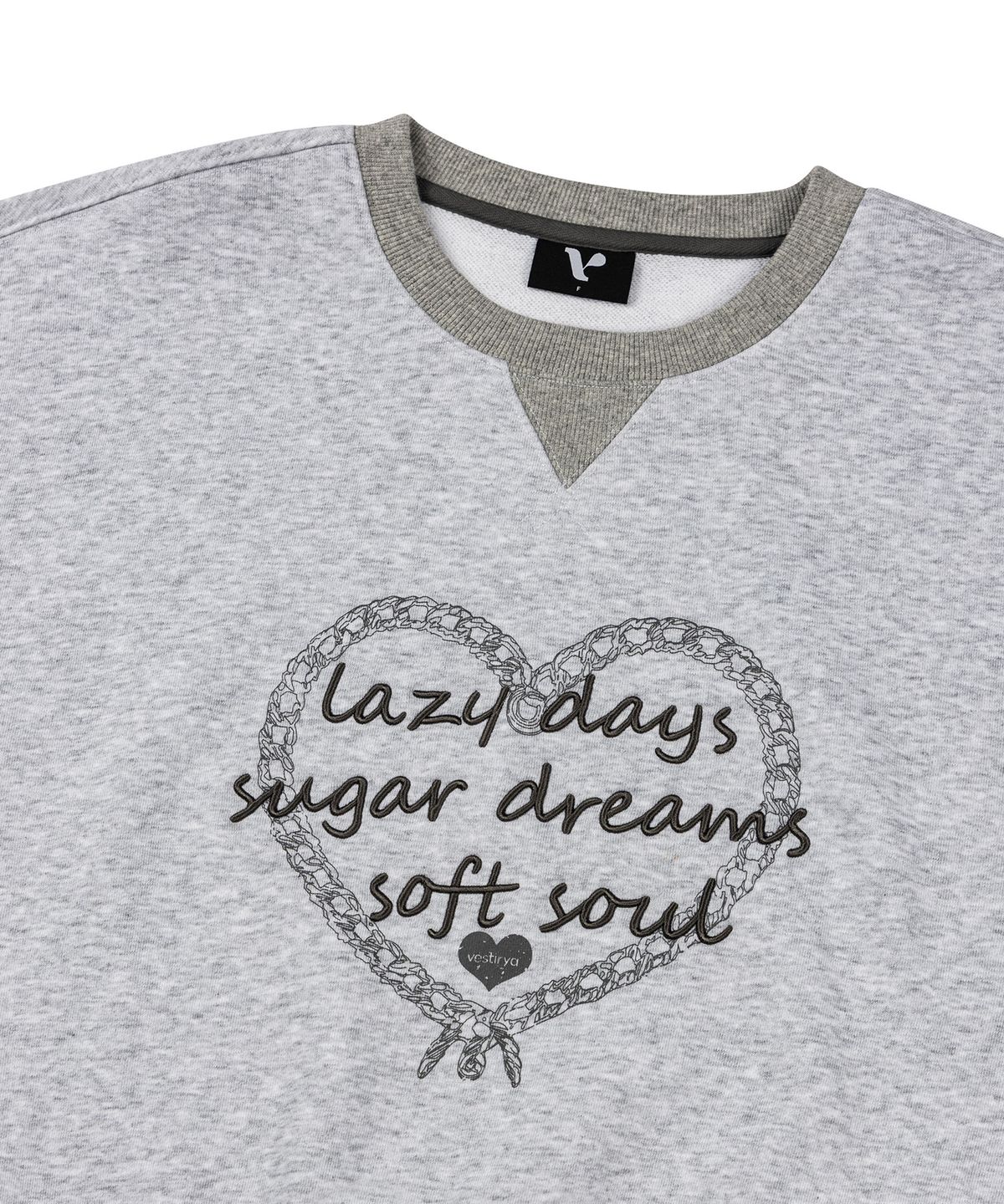 베스티리아(VESTIRYA) Dreamy Heart Crop Sweatshirts Light Gray