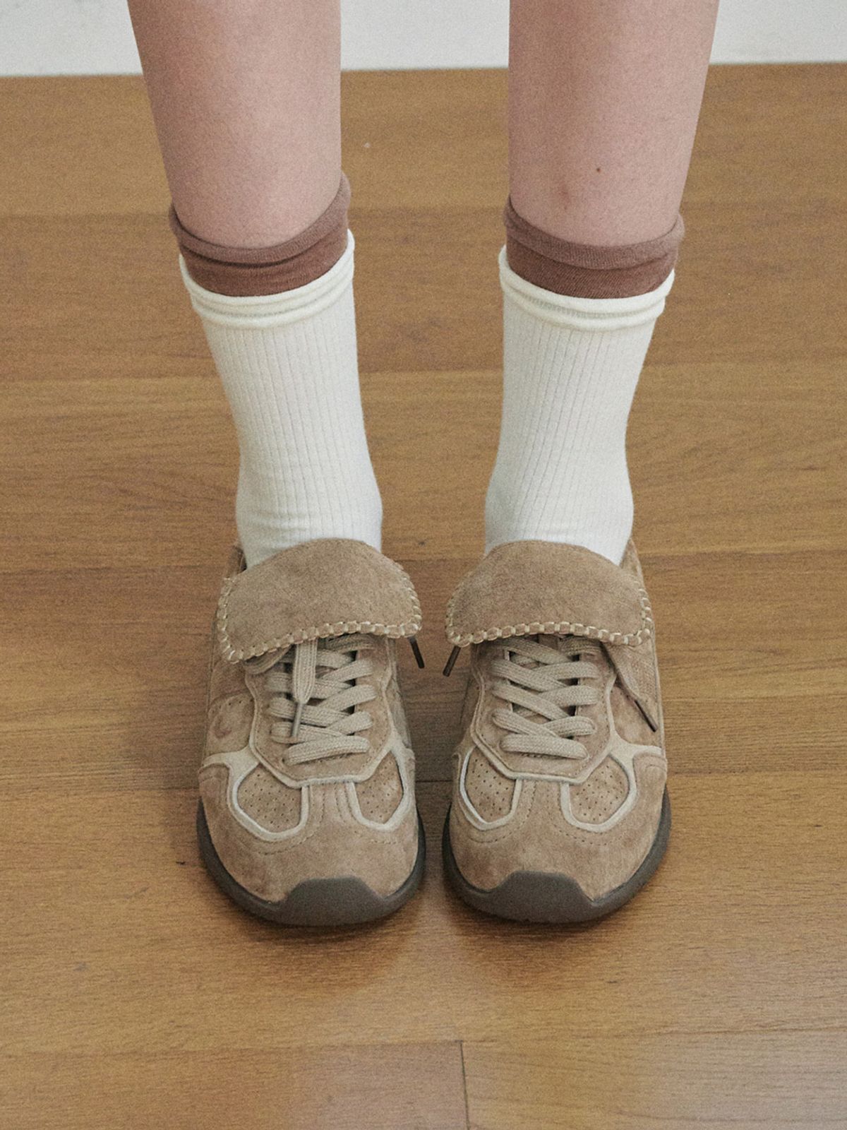 프리플라(FRI FLA) ljh829 Stitch Flap Sneakers - 3 Colors