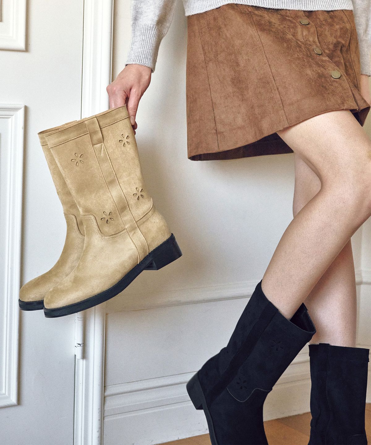 프리플라(FRI FLA) ljh5007 Flora Cutout Mid Boots - 2 Colors