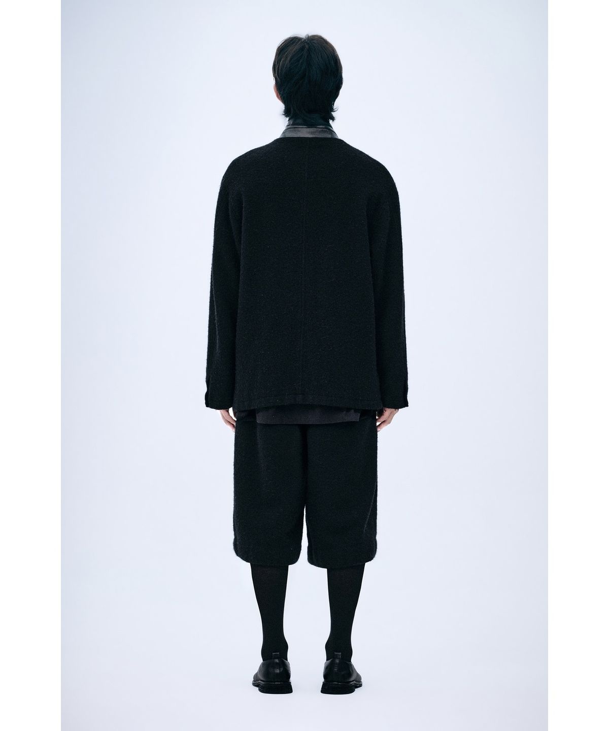 유스(YOUTH) Boiled Wool Half Pants - Black